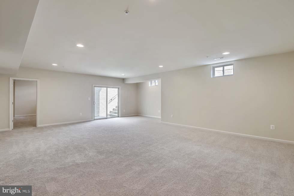 LANDSDALE - Residential