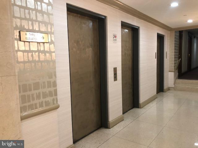 OAK HILL - Residential