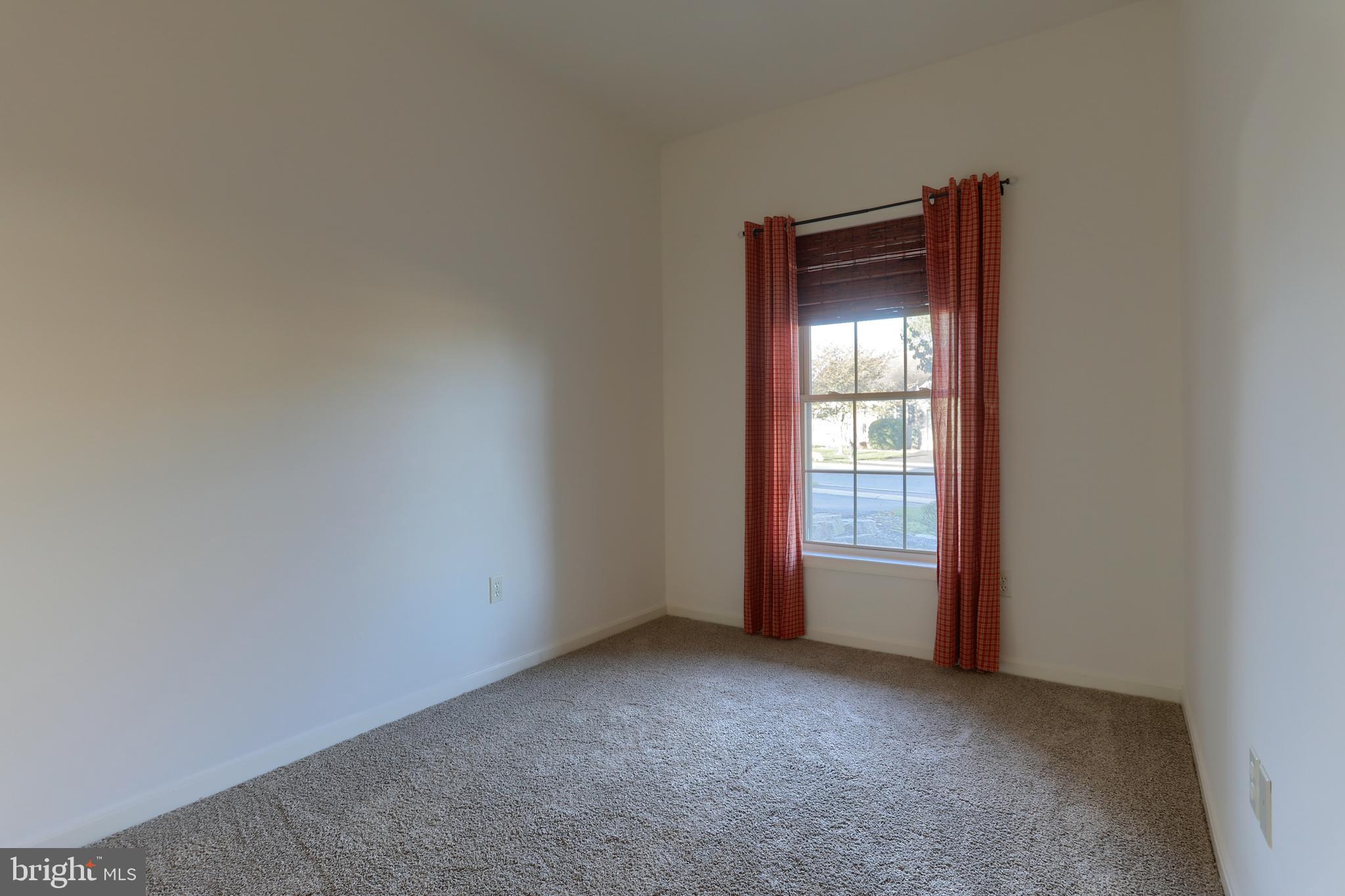 DEER RUN - Residential Lease