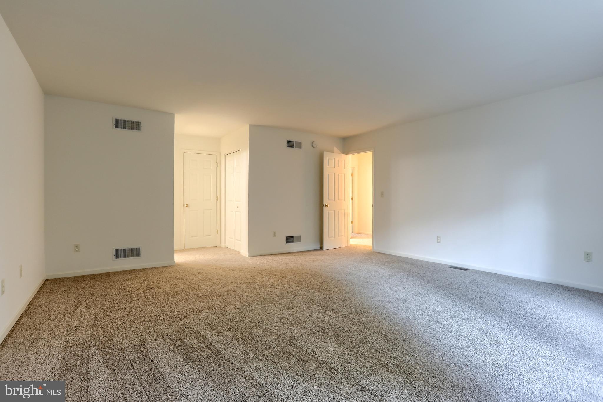 DEER RUN - Residential Lease