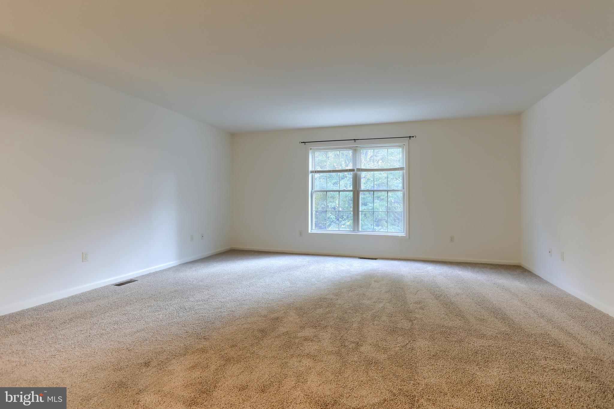 DEER RUN - Residential Lease