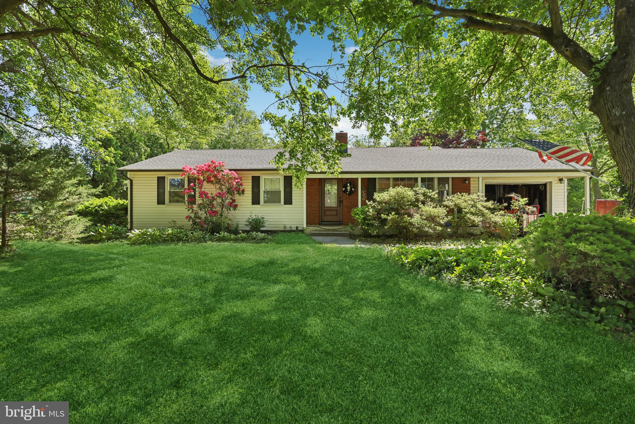 947 OLD YORK ROAD