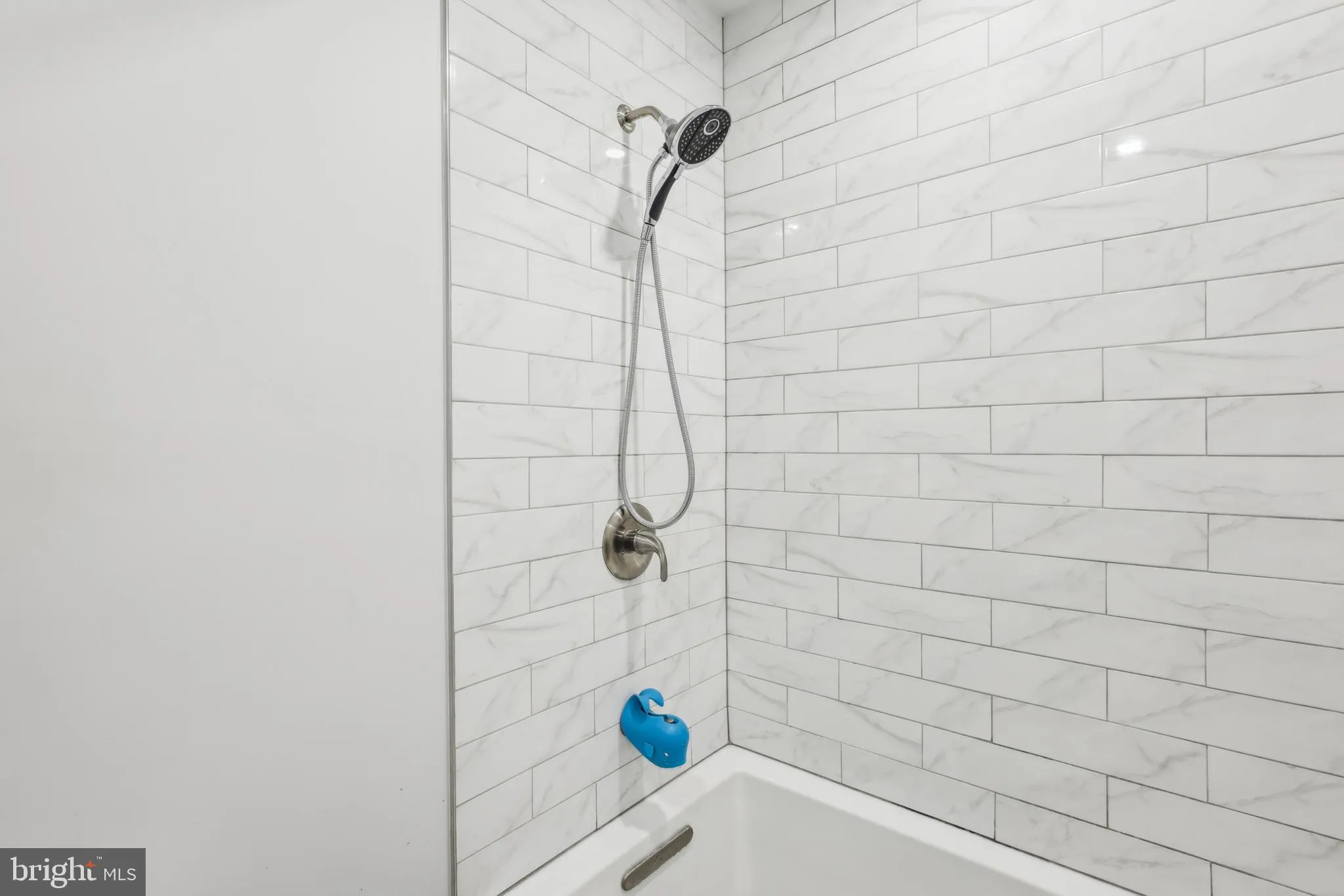 Hightstown, New Jersey 08520, United States, 3 Bedrooms Bedrooms, ,2 BathroomsBathrooms,Residential,Active,118820