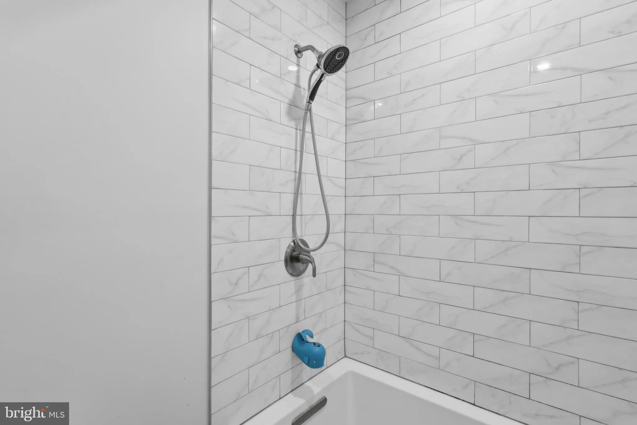 Hightstown, New Jersey 08520, United States, 3 Bedrooms Bedrooms, ,2 BathroomsBathrooms,Residential,Active,118820