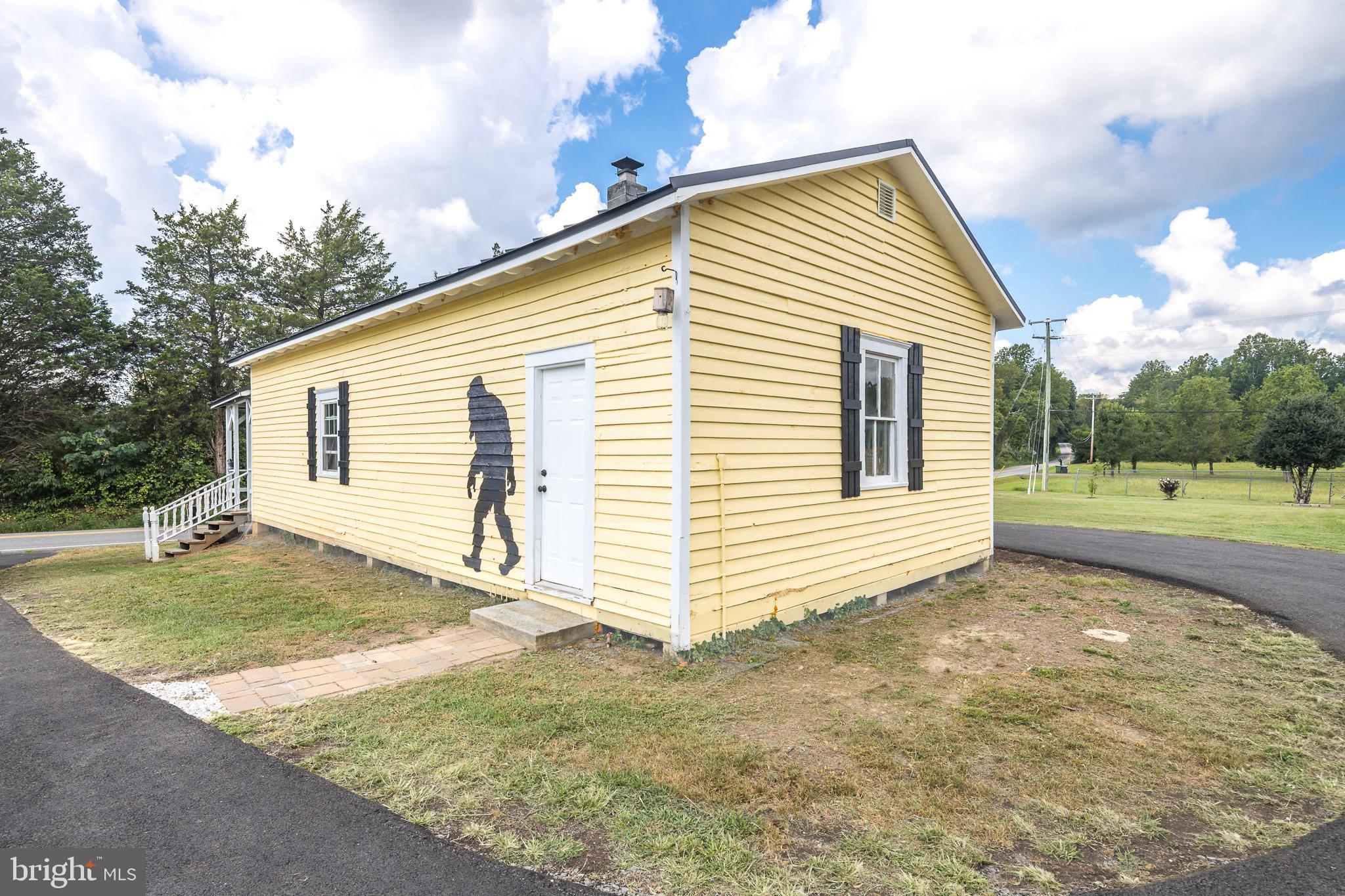 POPLAR RD - Residential