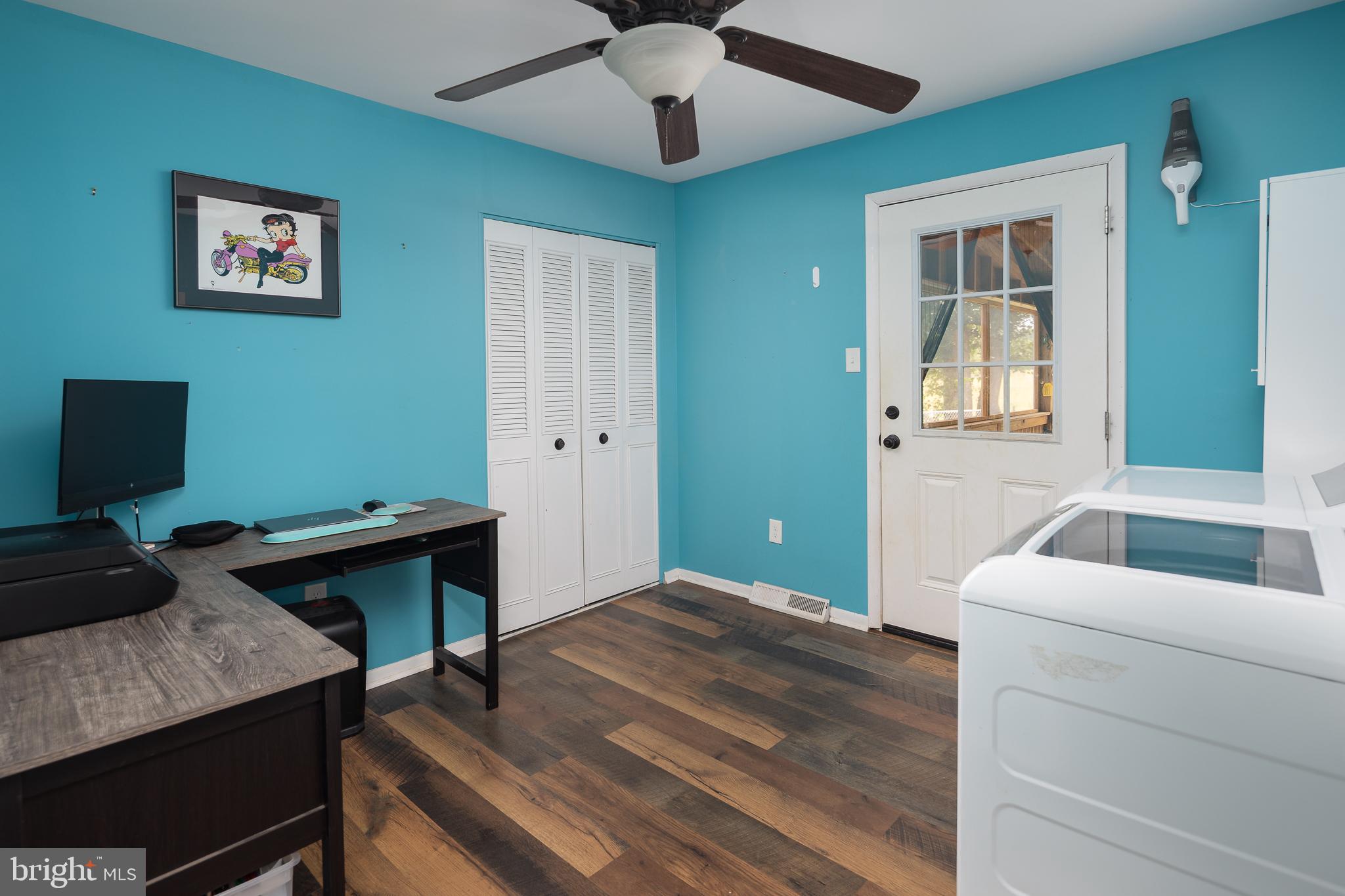 POPLAR RD - Residential