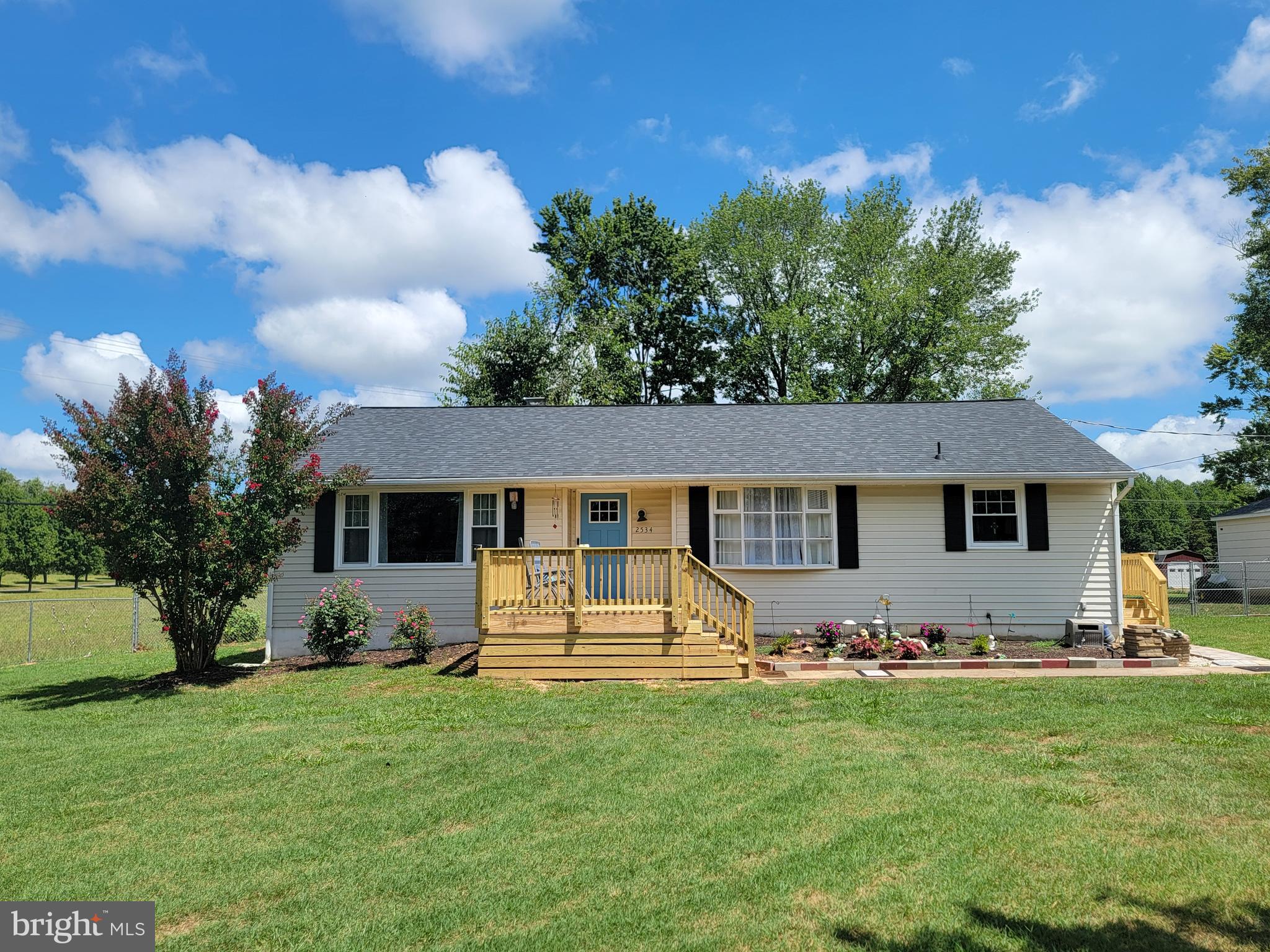 POPLAR RD - Residential