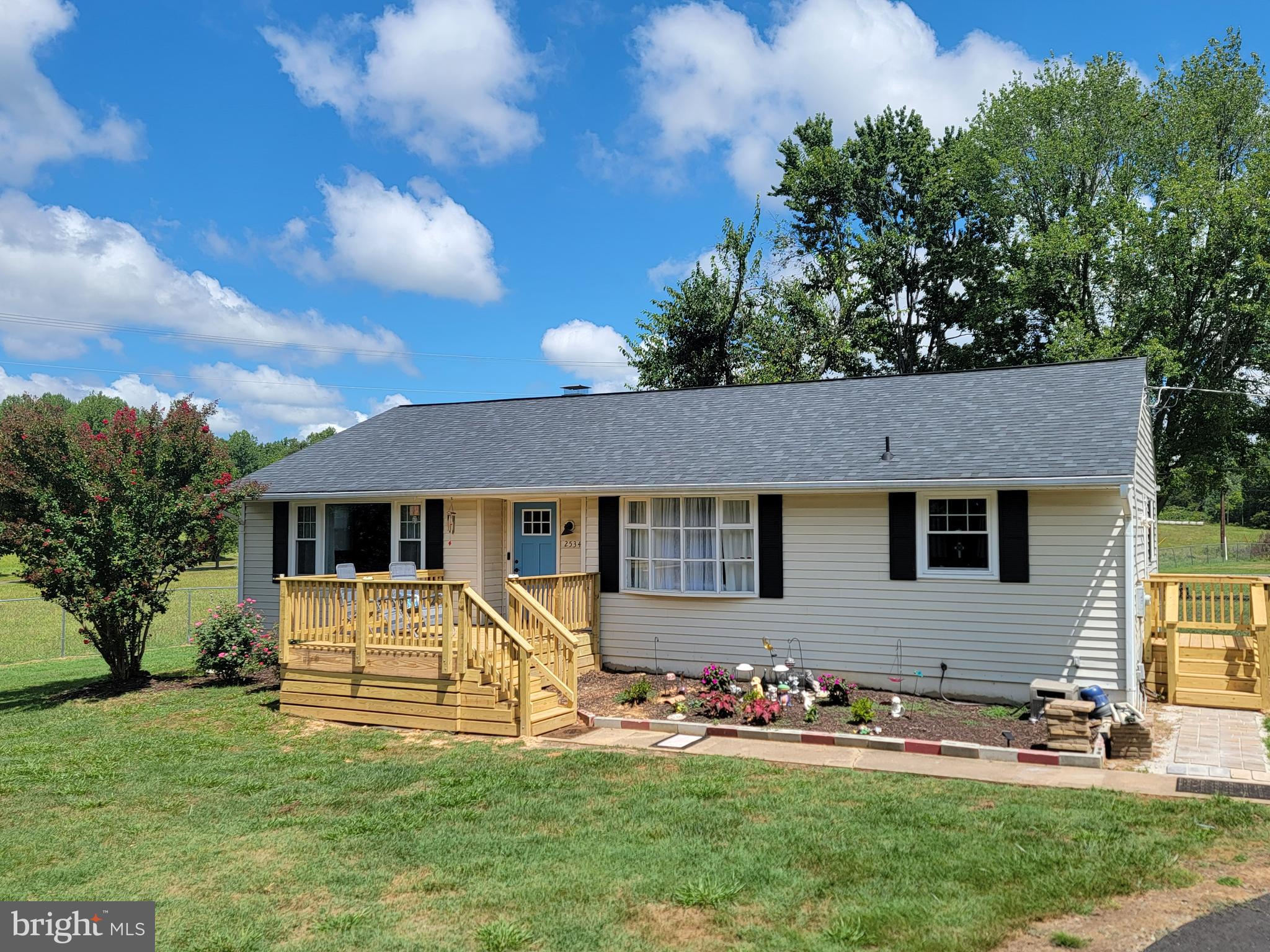 POPLAR RD - Residential