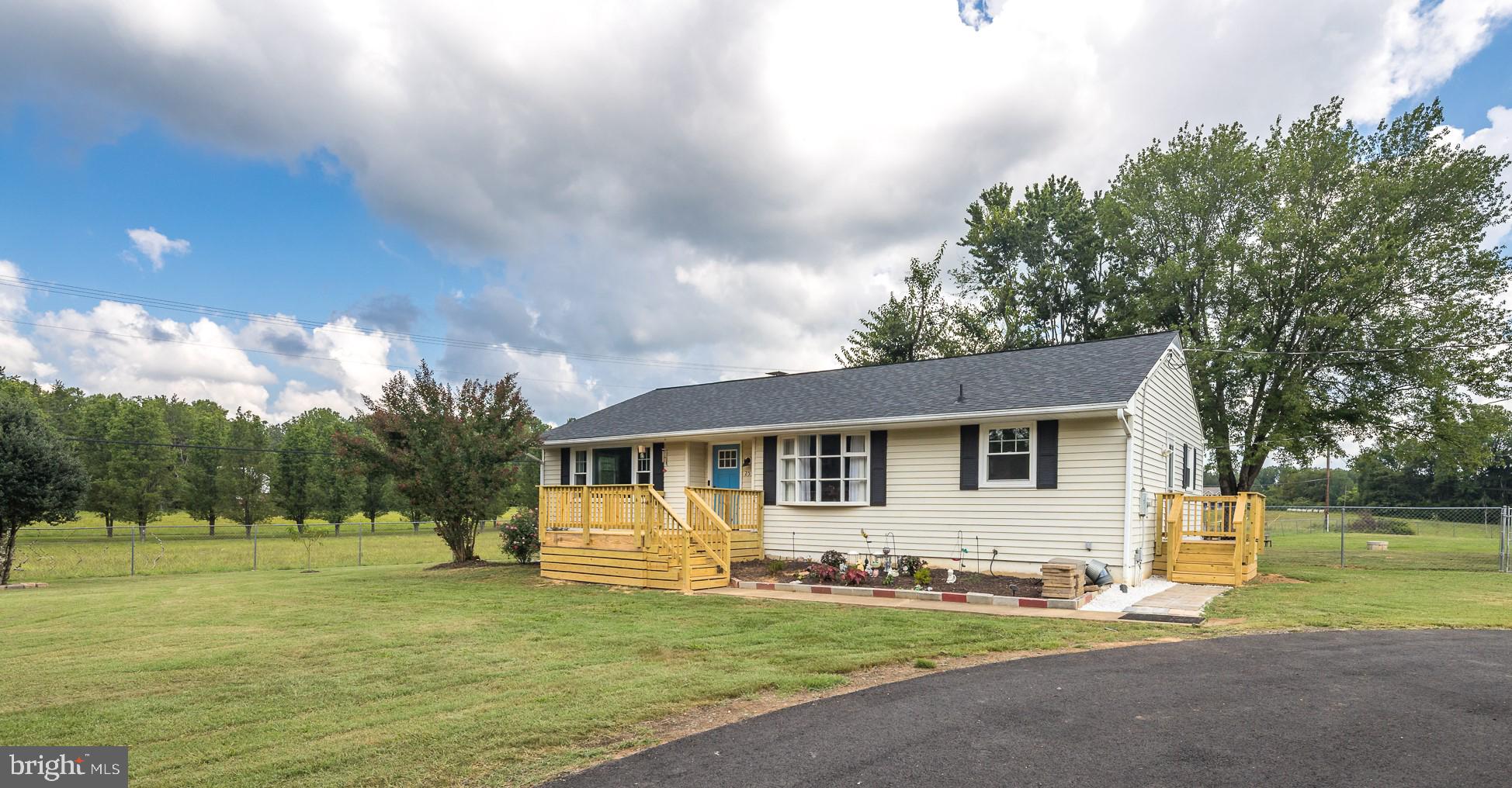 POPLAR RD - Residential