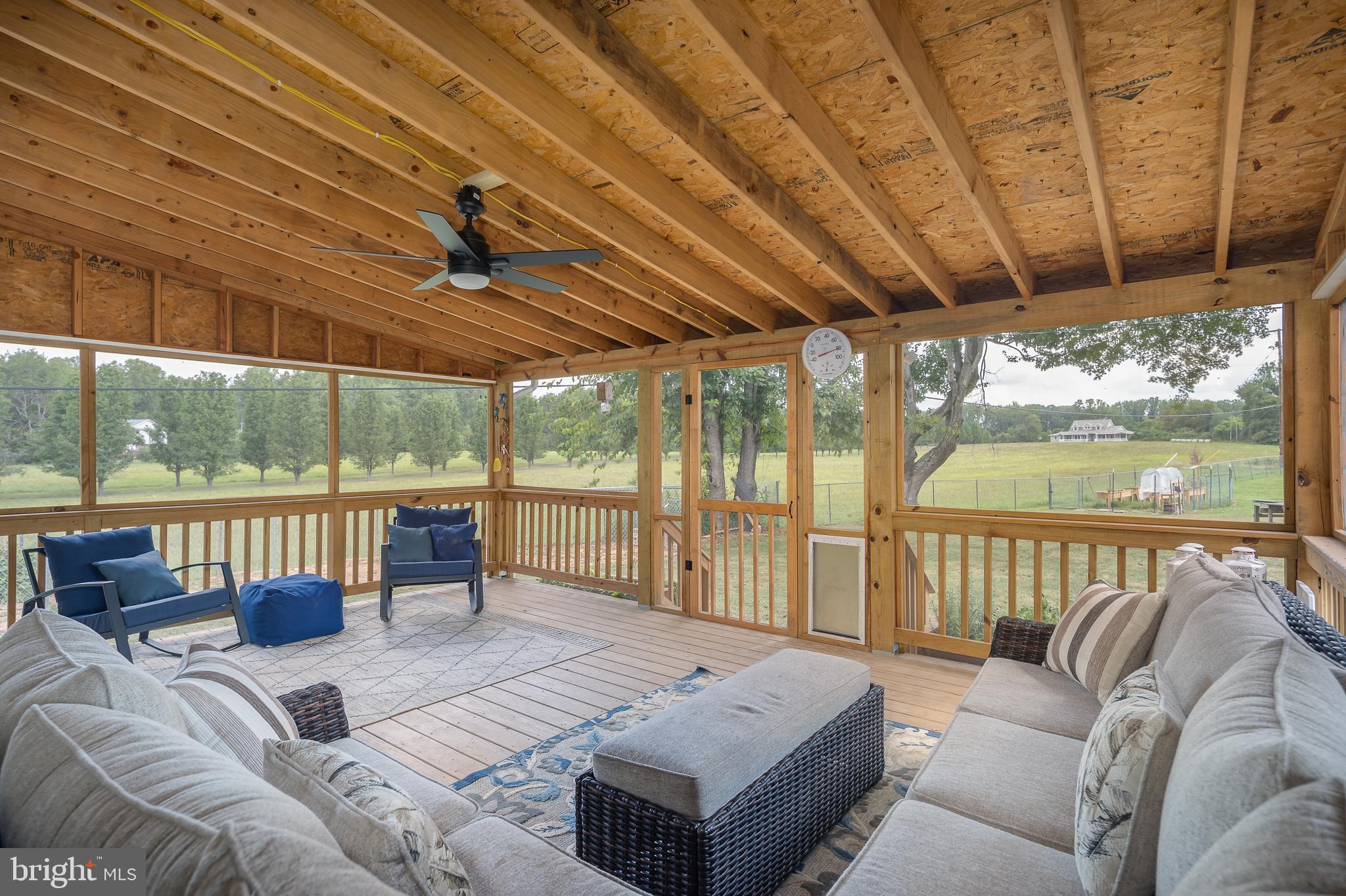 POPLAR RD - Residential