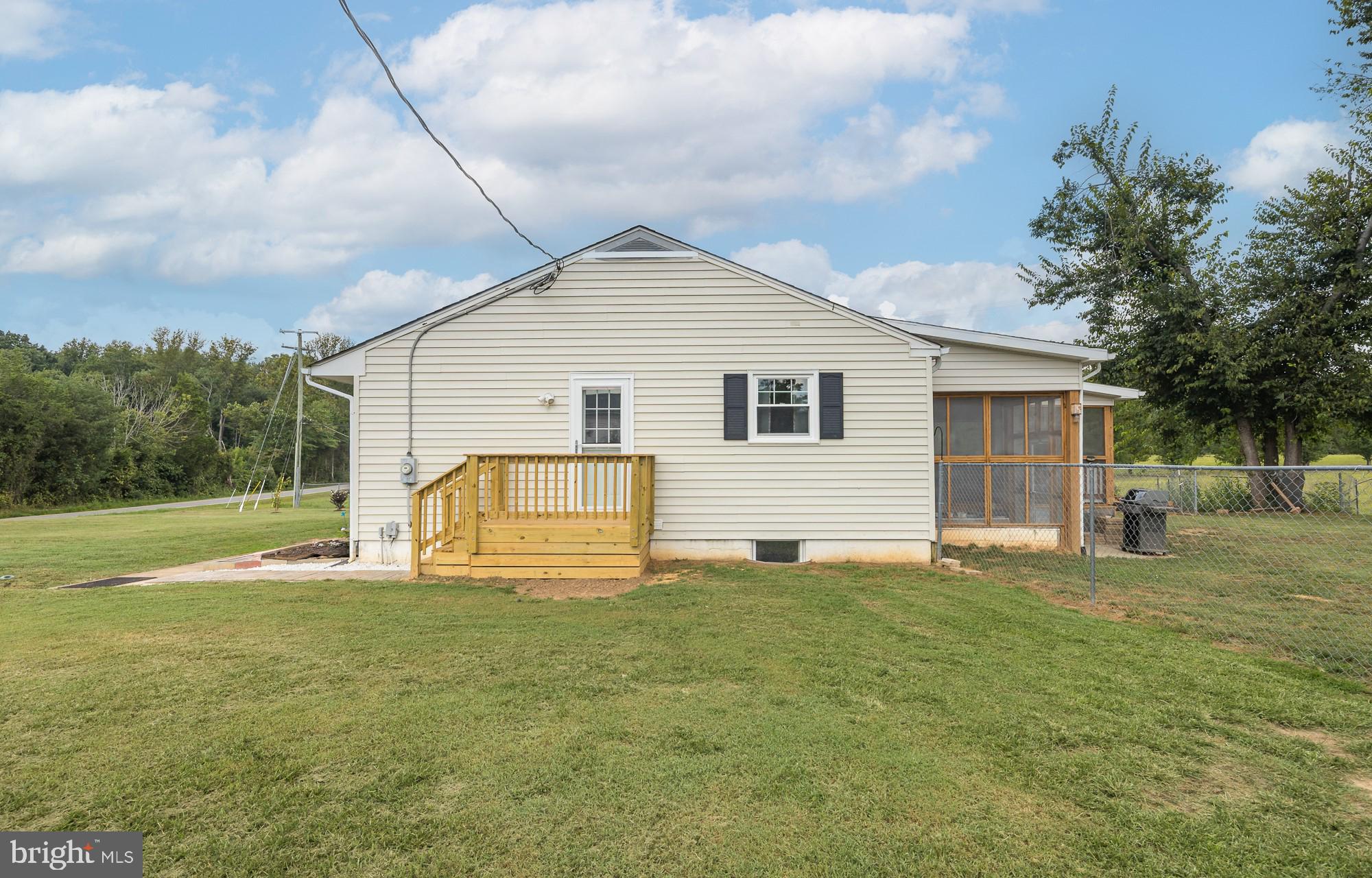 POPLAR RD - Residential