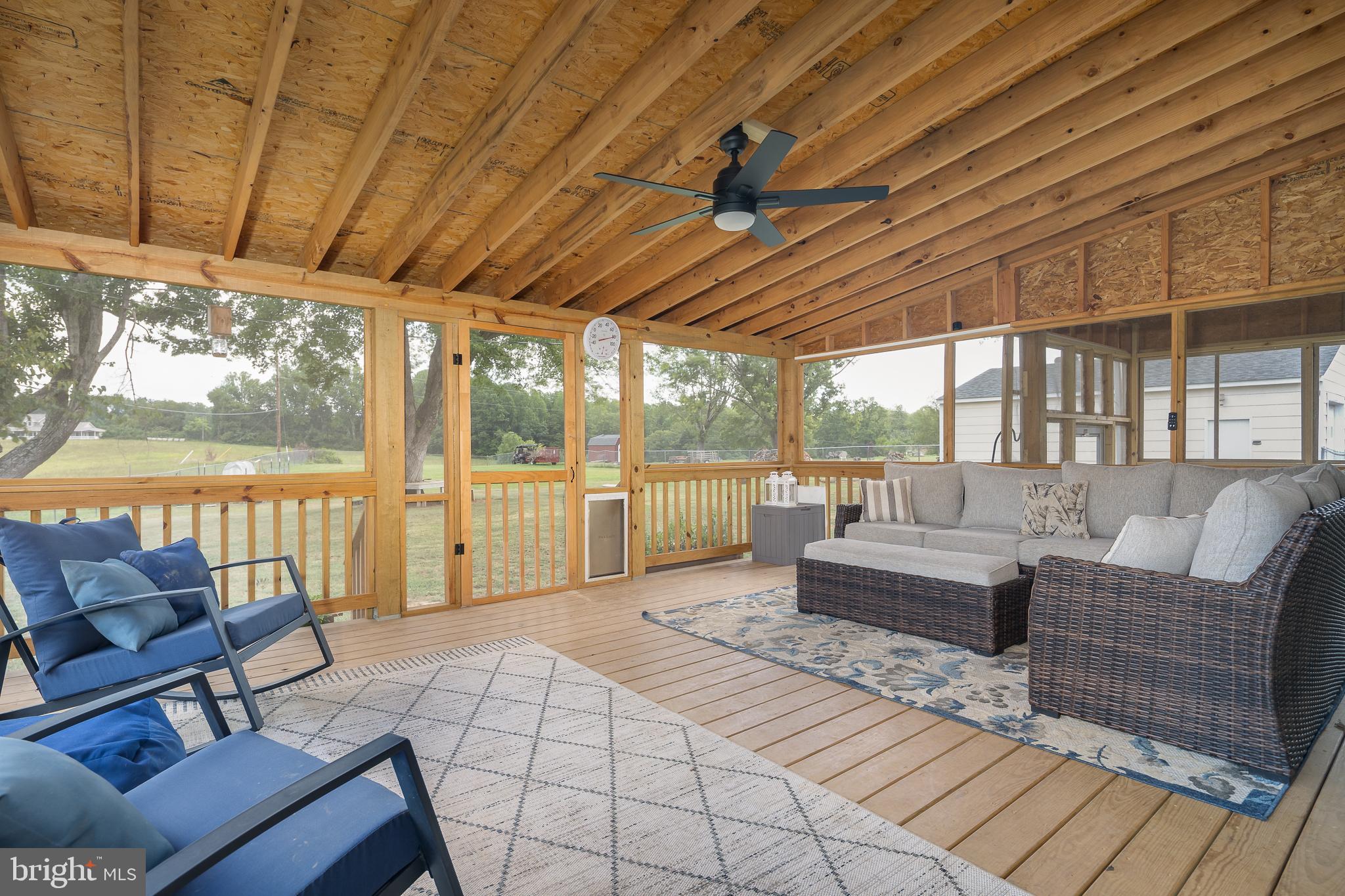 POPLAR RD - Residential