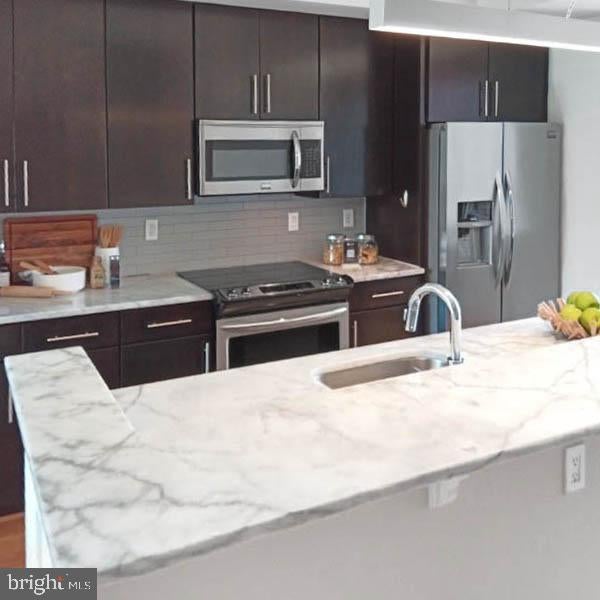 1202 JACKSON STREET NE 102