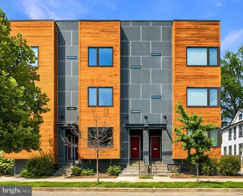 MLS: DCDC2278374