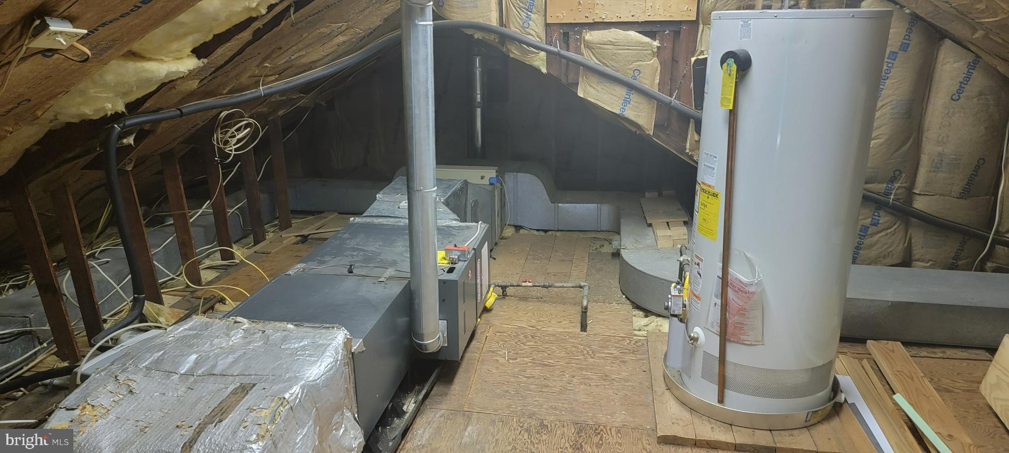 ACADEMY GARDENS - Residential