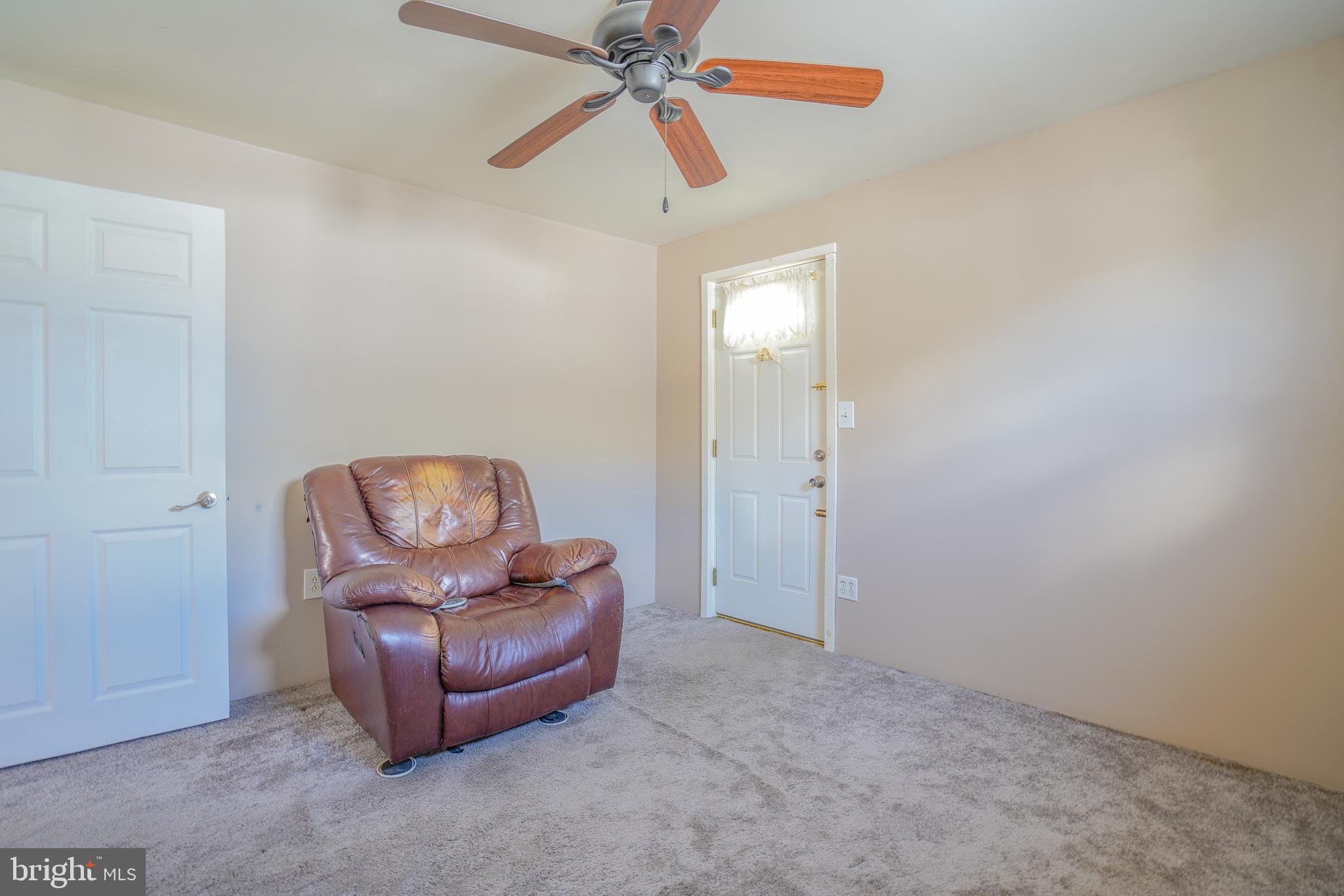 ACADEMY GARDENS - Residential