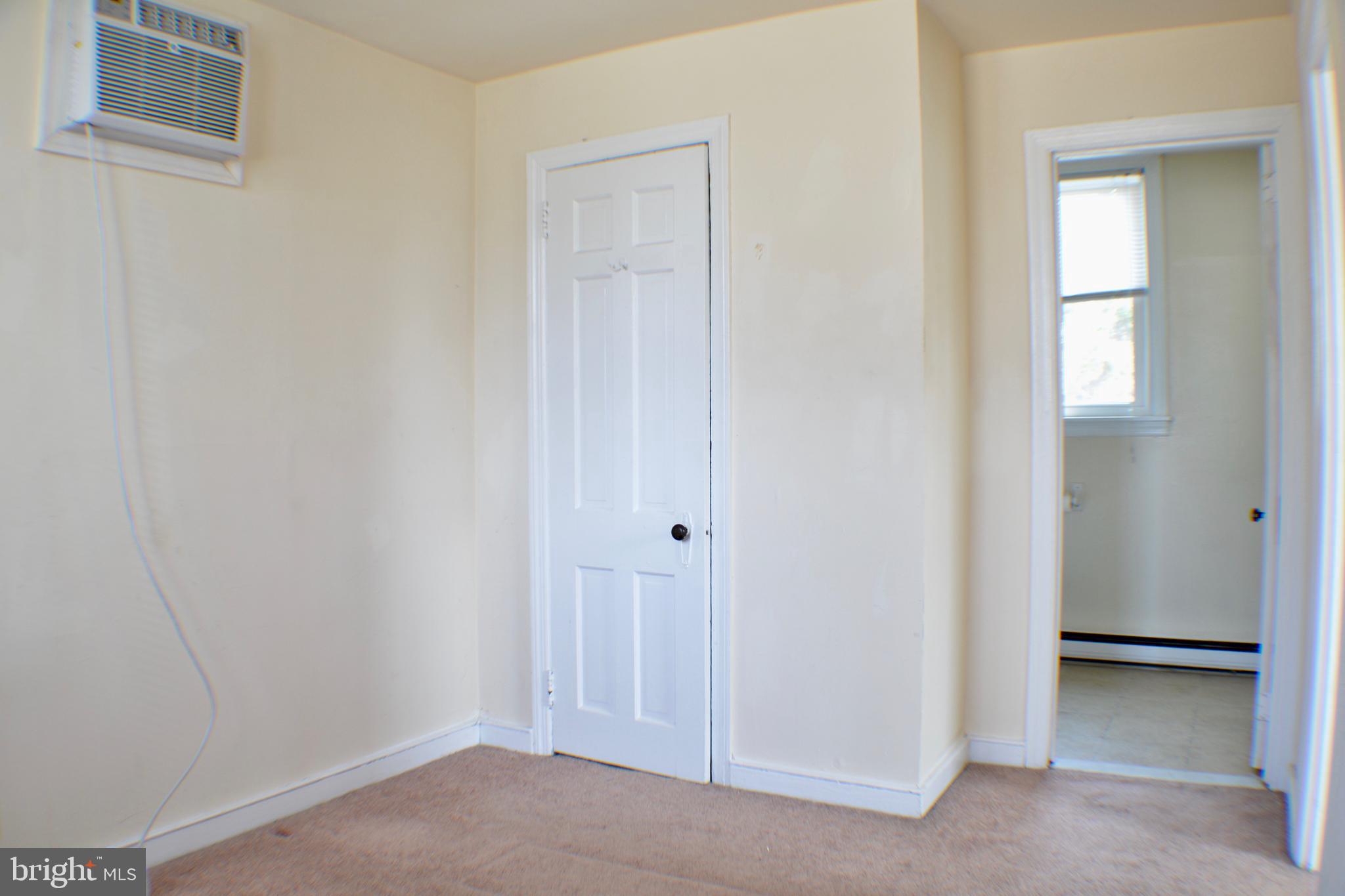 DEARNLEY PARK - Residential Lease