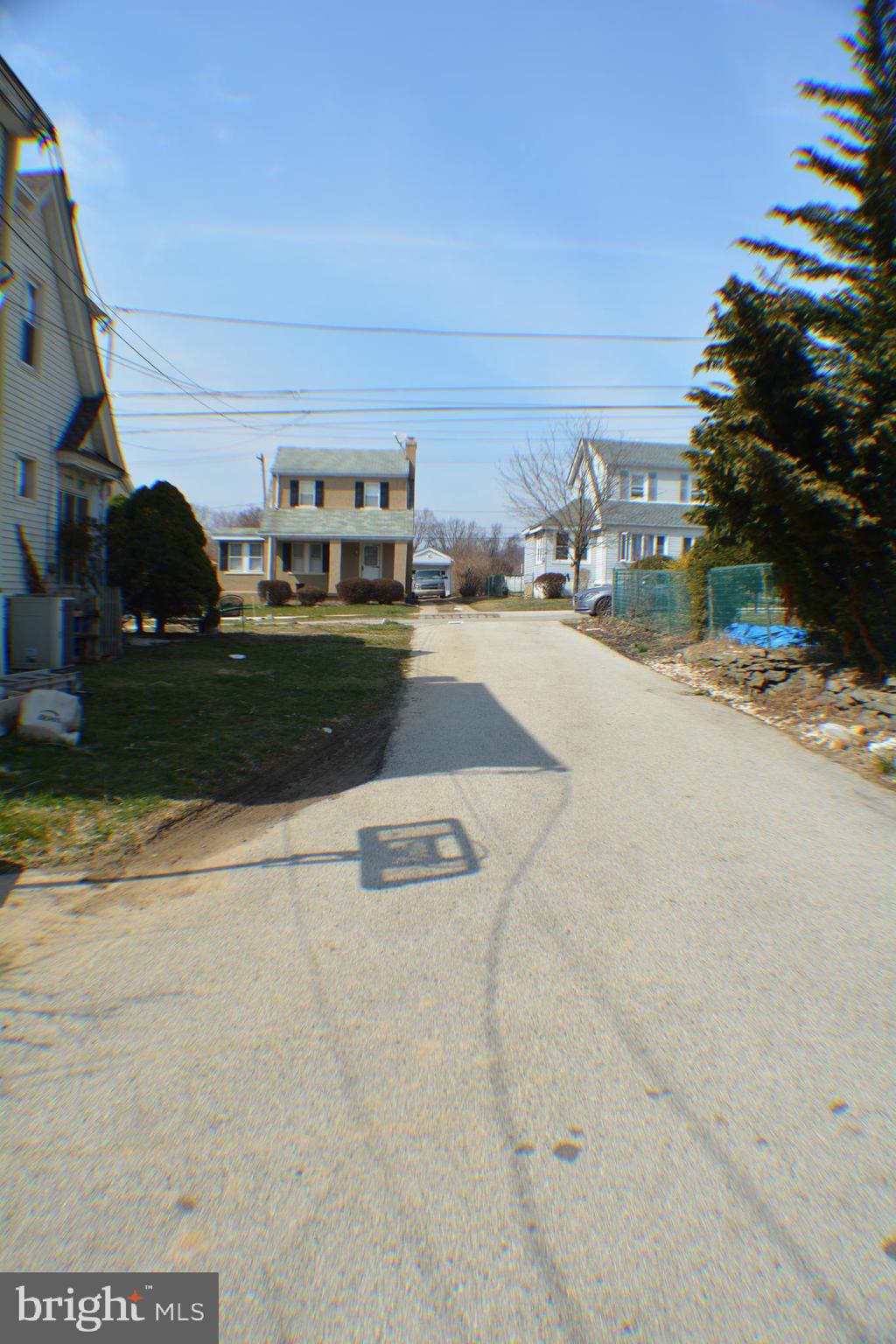 DEARNLEY PARK - Residential Lease