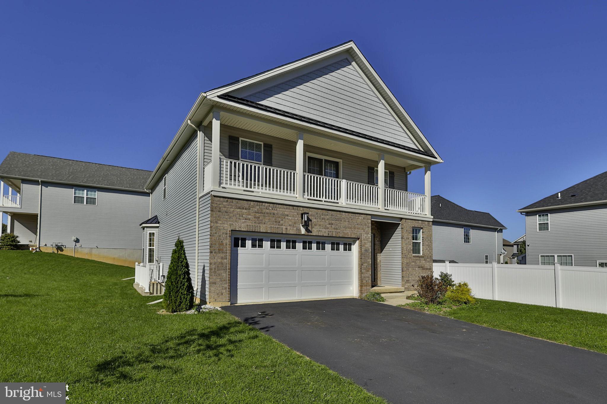 307 BENDELOW LANE