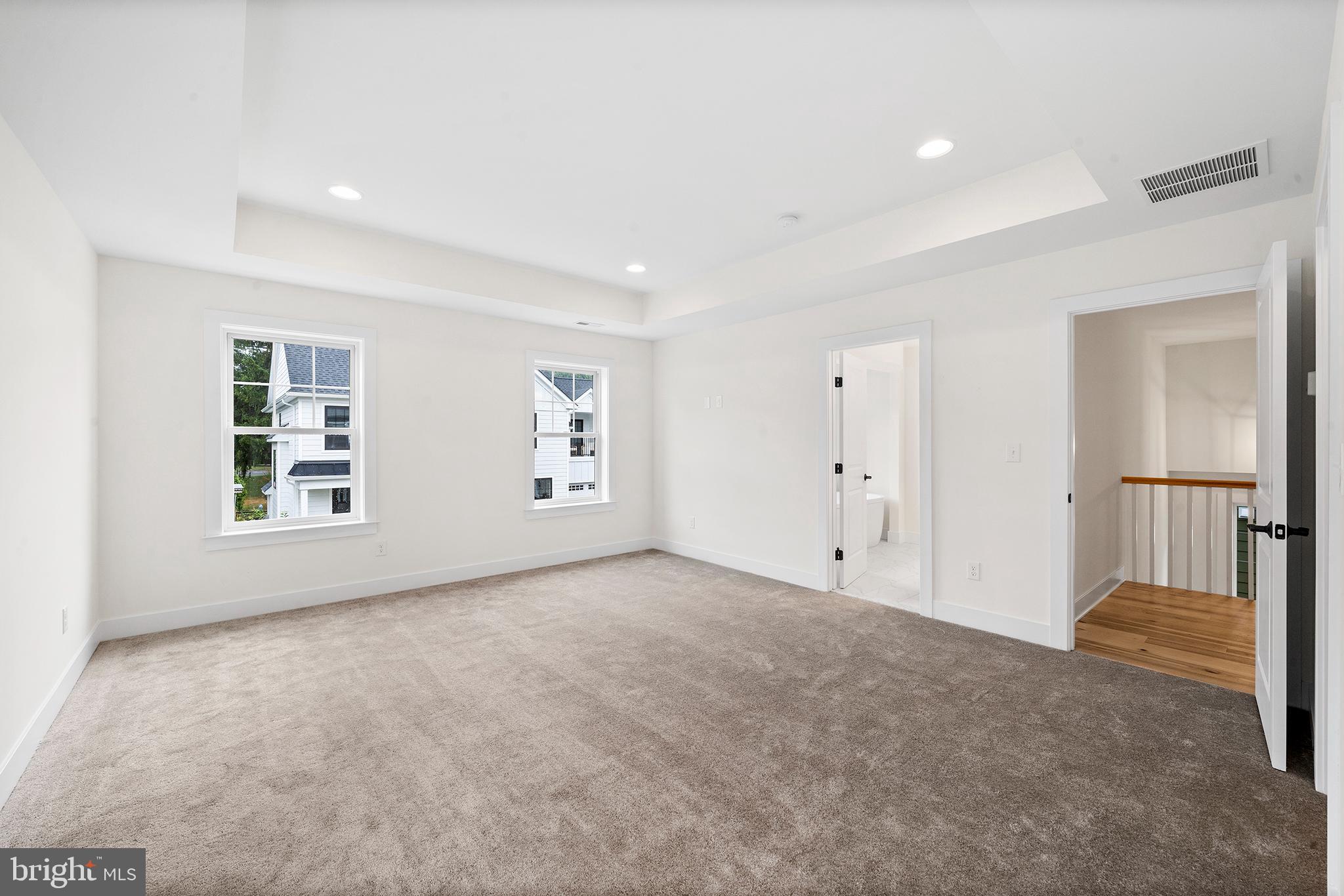 BERWYN VILLAGE - Residential