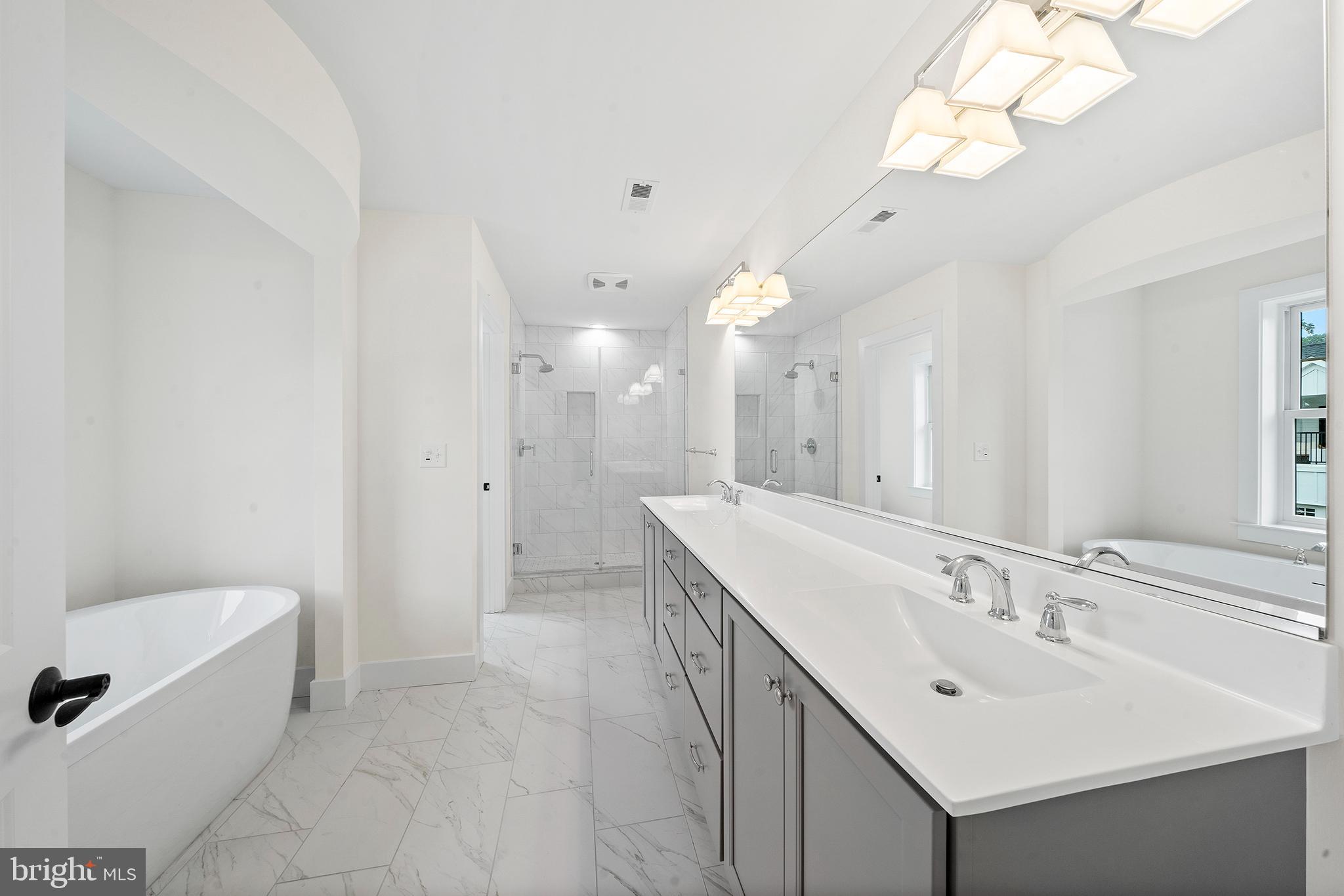 BERWYN VILLAGE - Residential