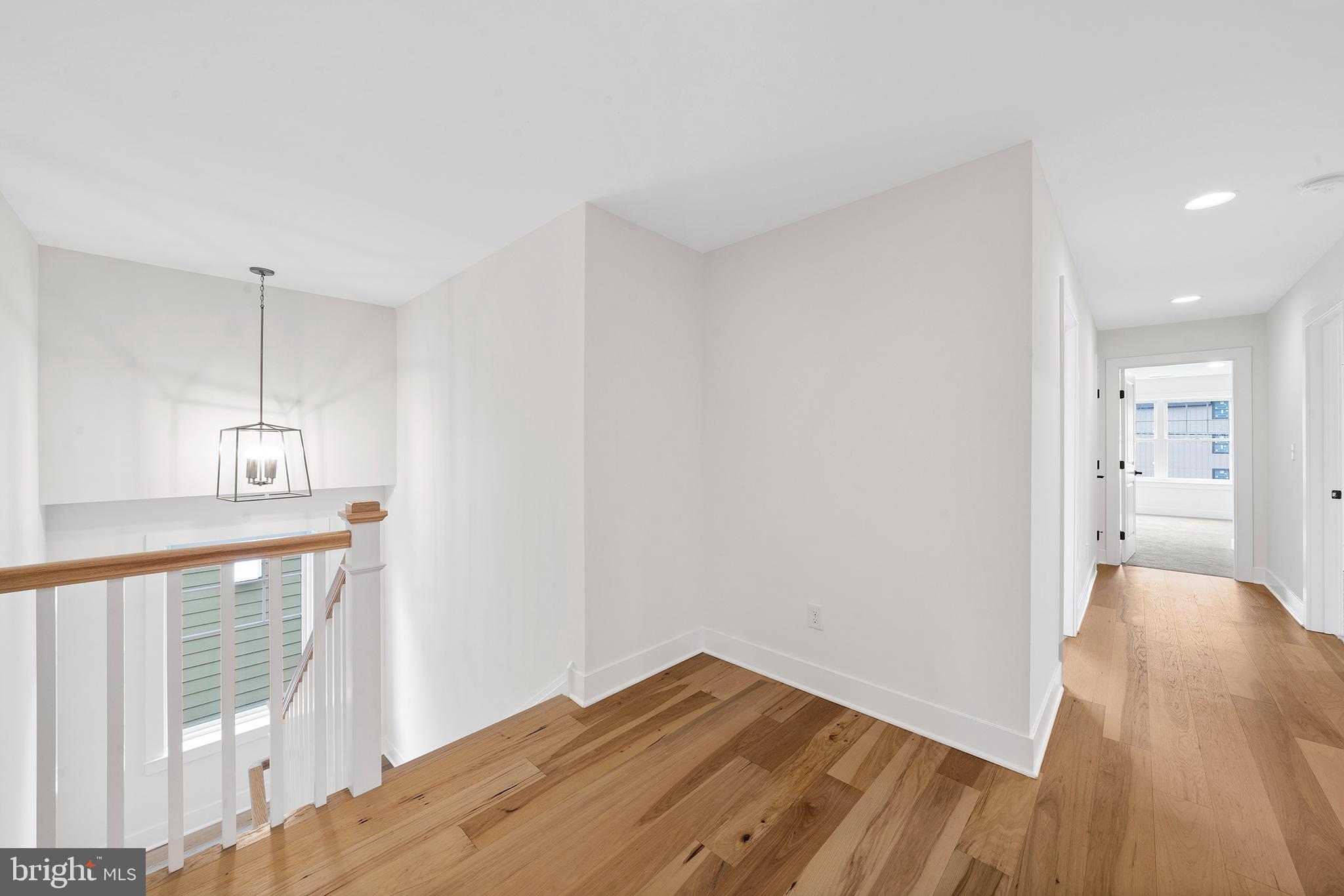 BERWYN VILLAGE - Residential