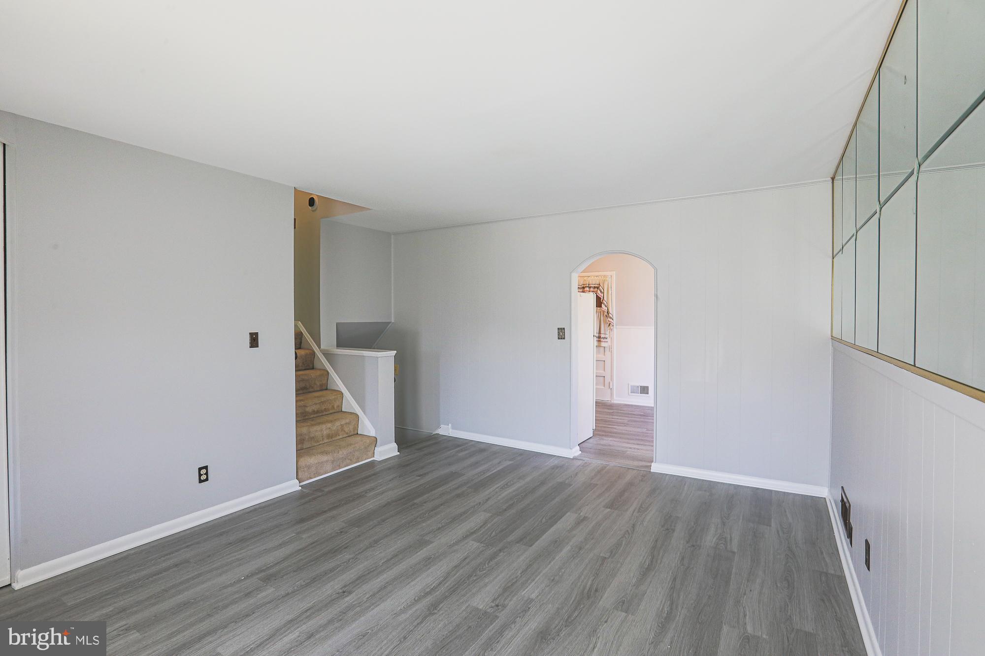 GLENSIDE PARK - Residential