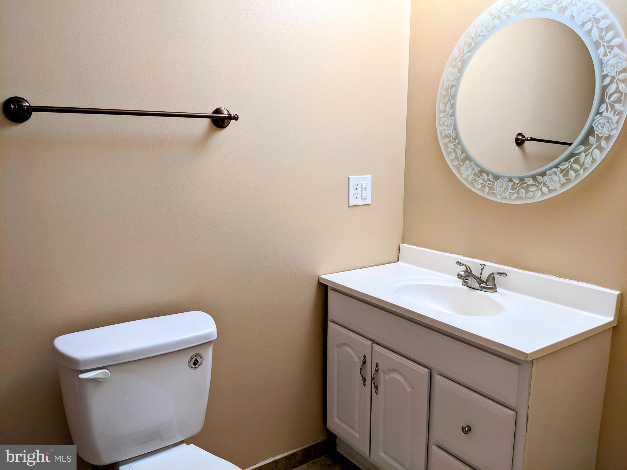 SUNNINGDALE MEADOWS - Residential