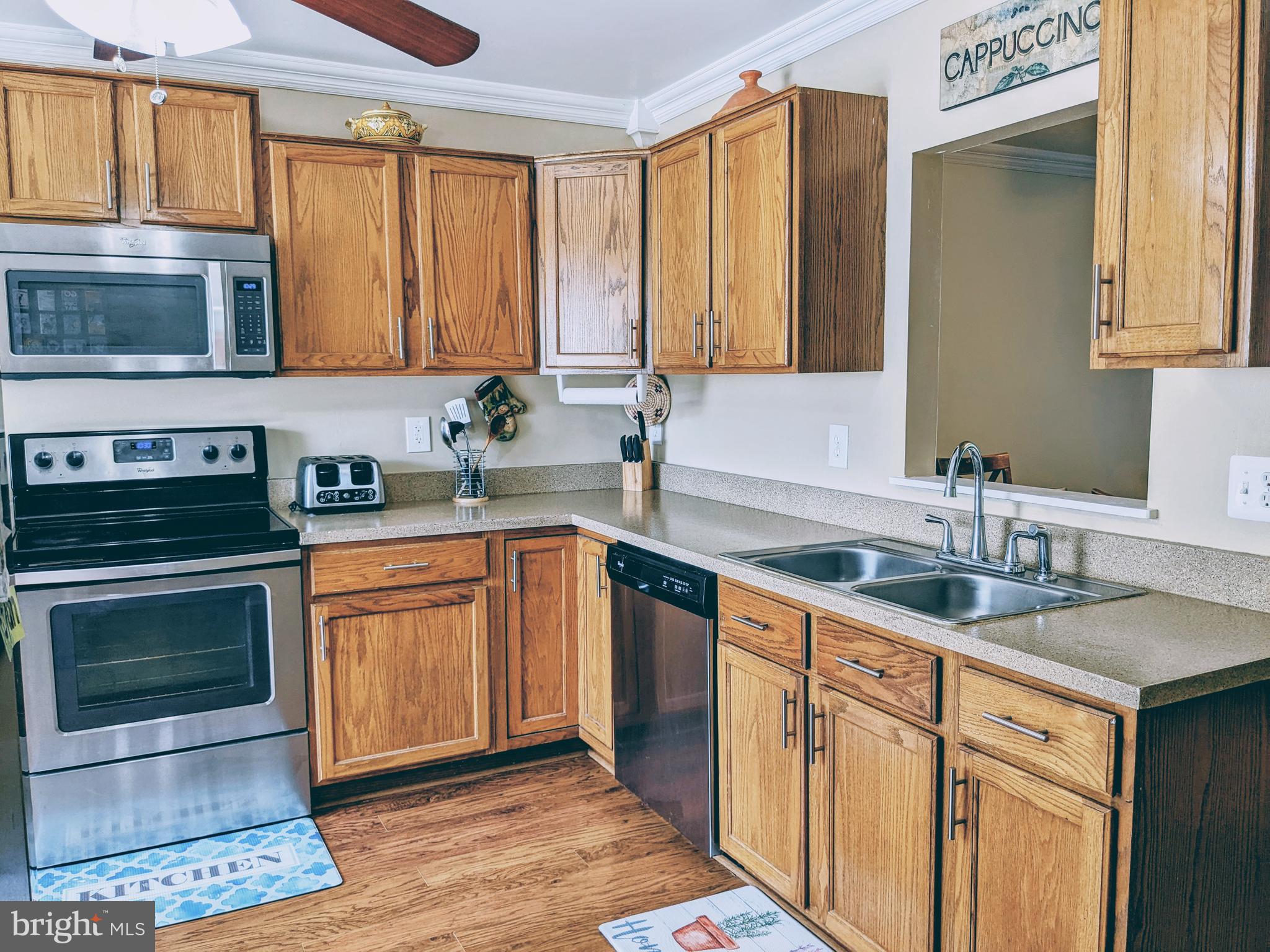 SUNNINGDALE MEADOWS - Residential