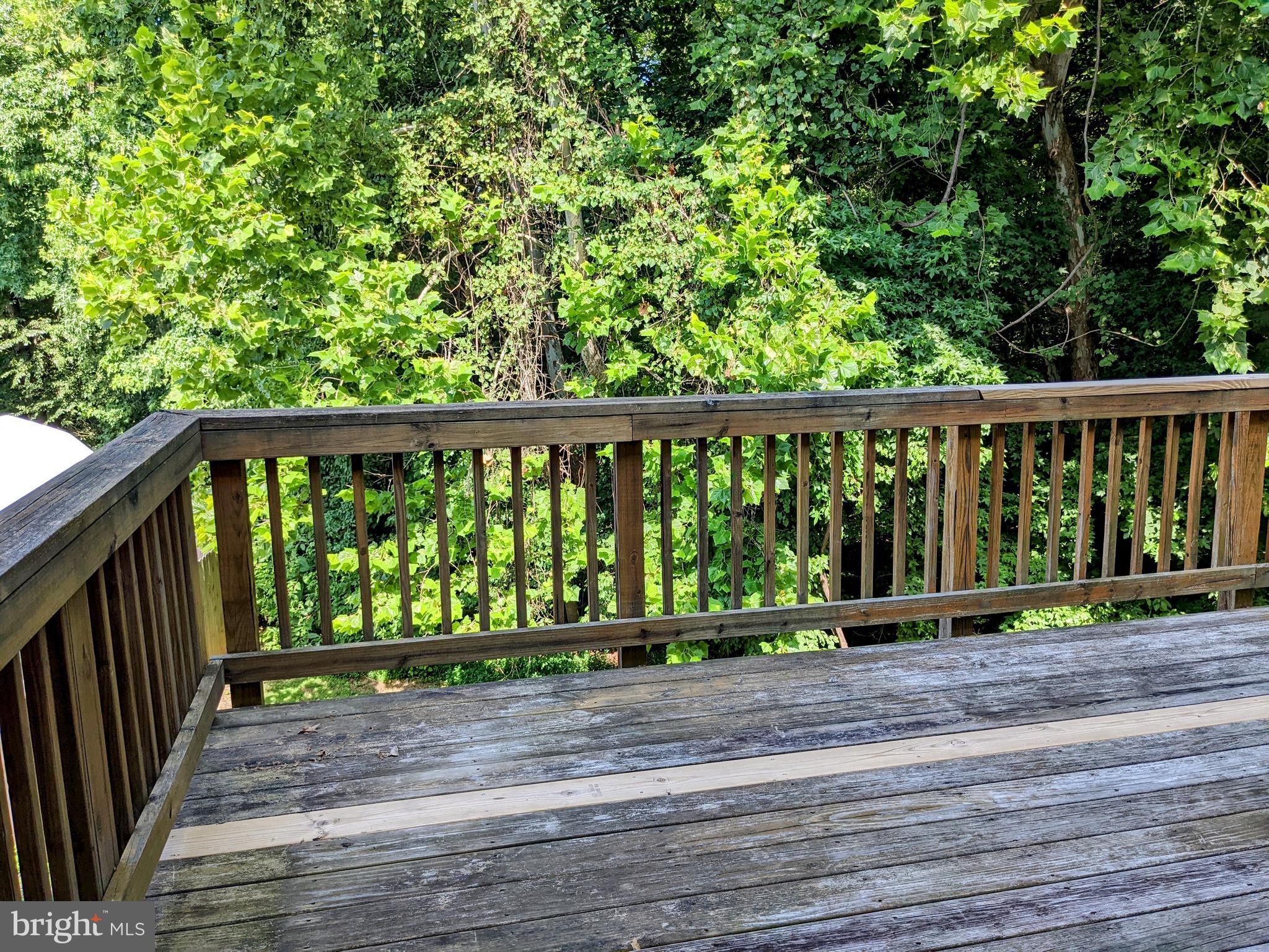 SUNNINGDALE MEADOWS - Residential