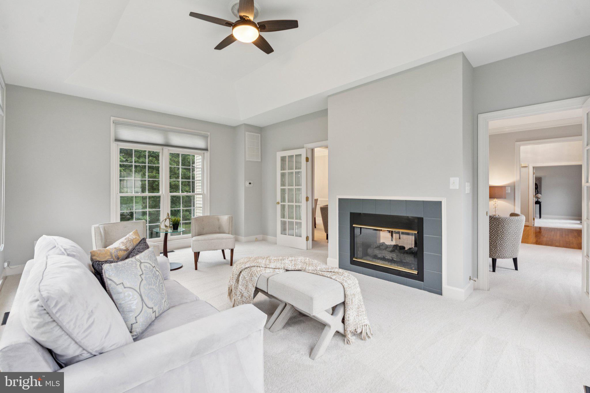 GRAND HAMPTONS - Residential