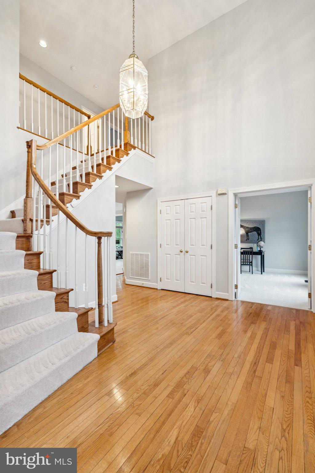 GRAND HAMPTONS - Residential