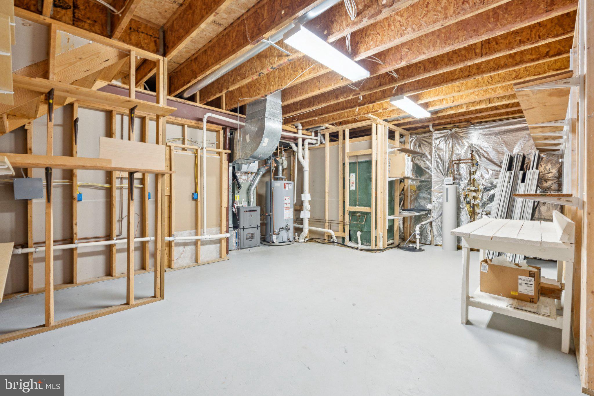 GRAND HAMPTONS - Residential