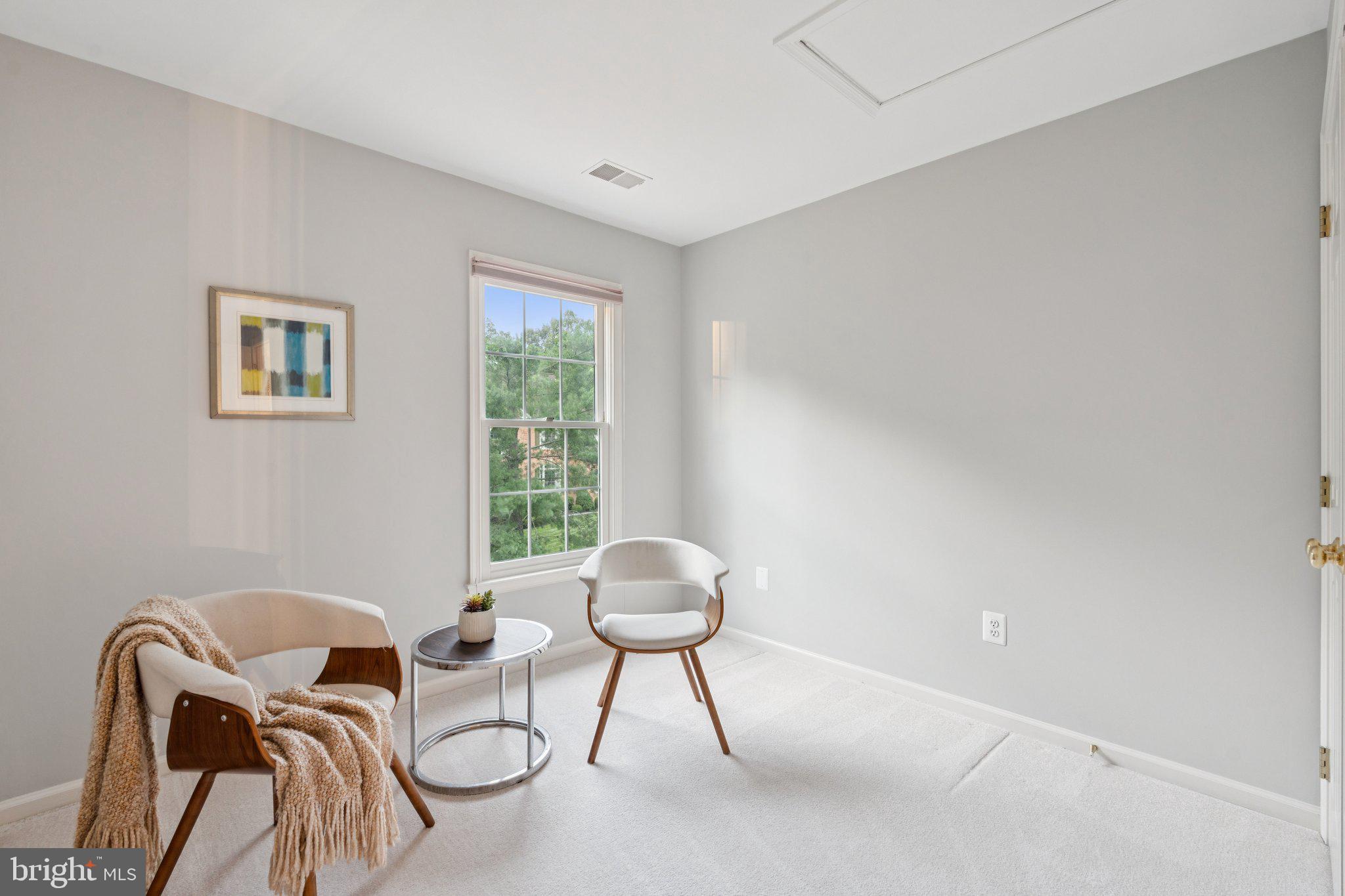 GRAND HAMPTONS - Residential