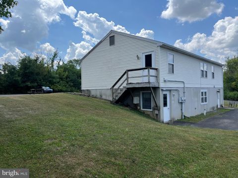 Photo of 41 Ruger Lane, MIFFLINTOWN, PA 17059 (MLS # PAJT2012526)