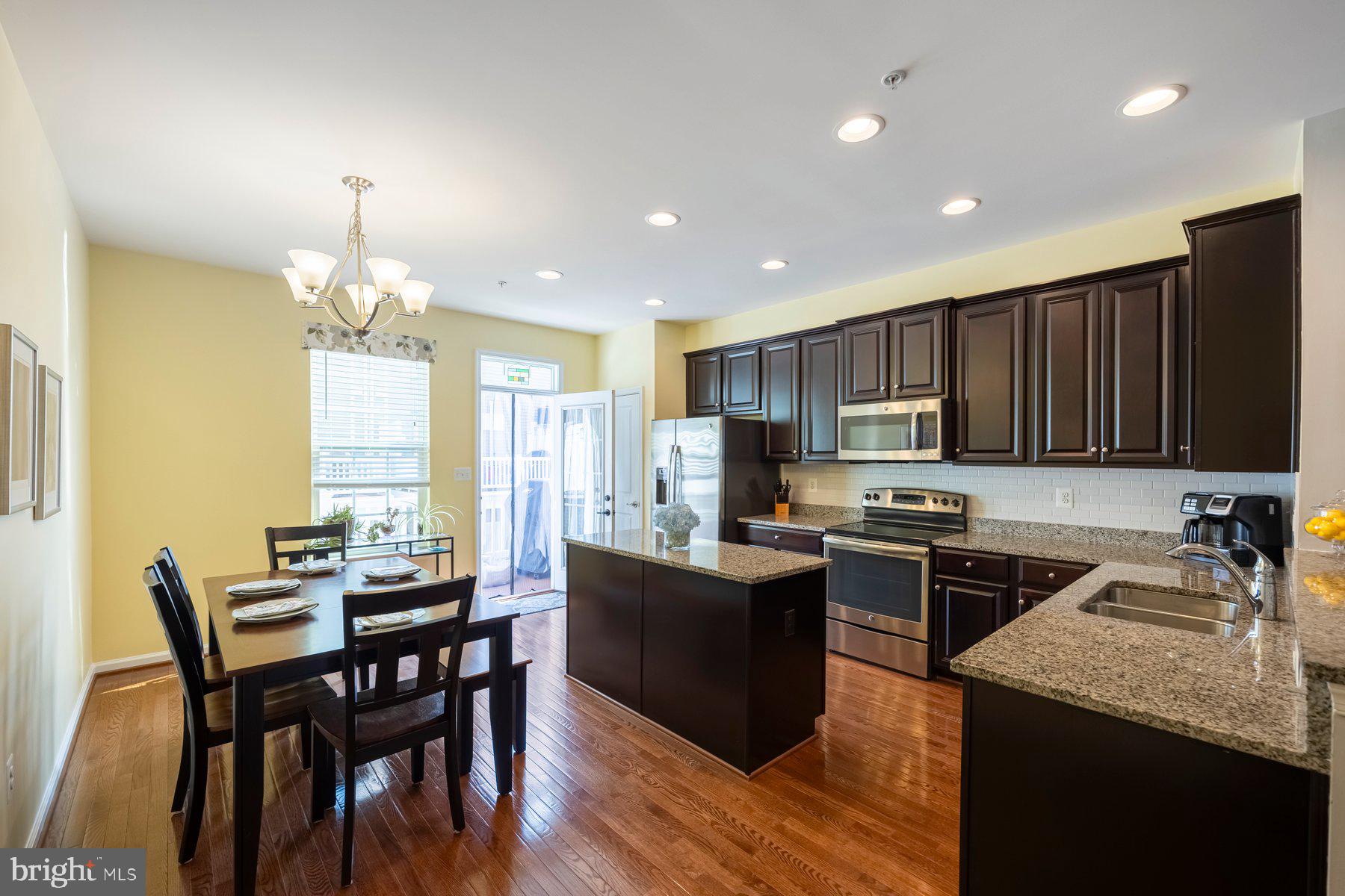 O'DONNELL SQUARE - Residential