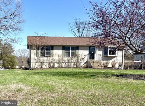 12305 IZAAK WALTON DRIVE BRISTOW VA 20136