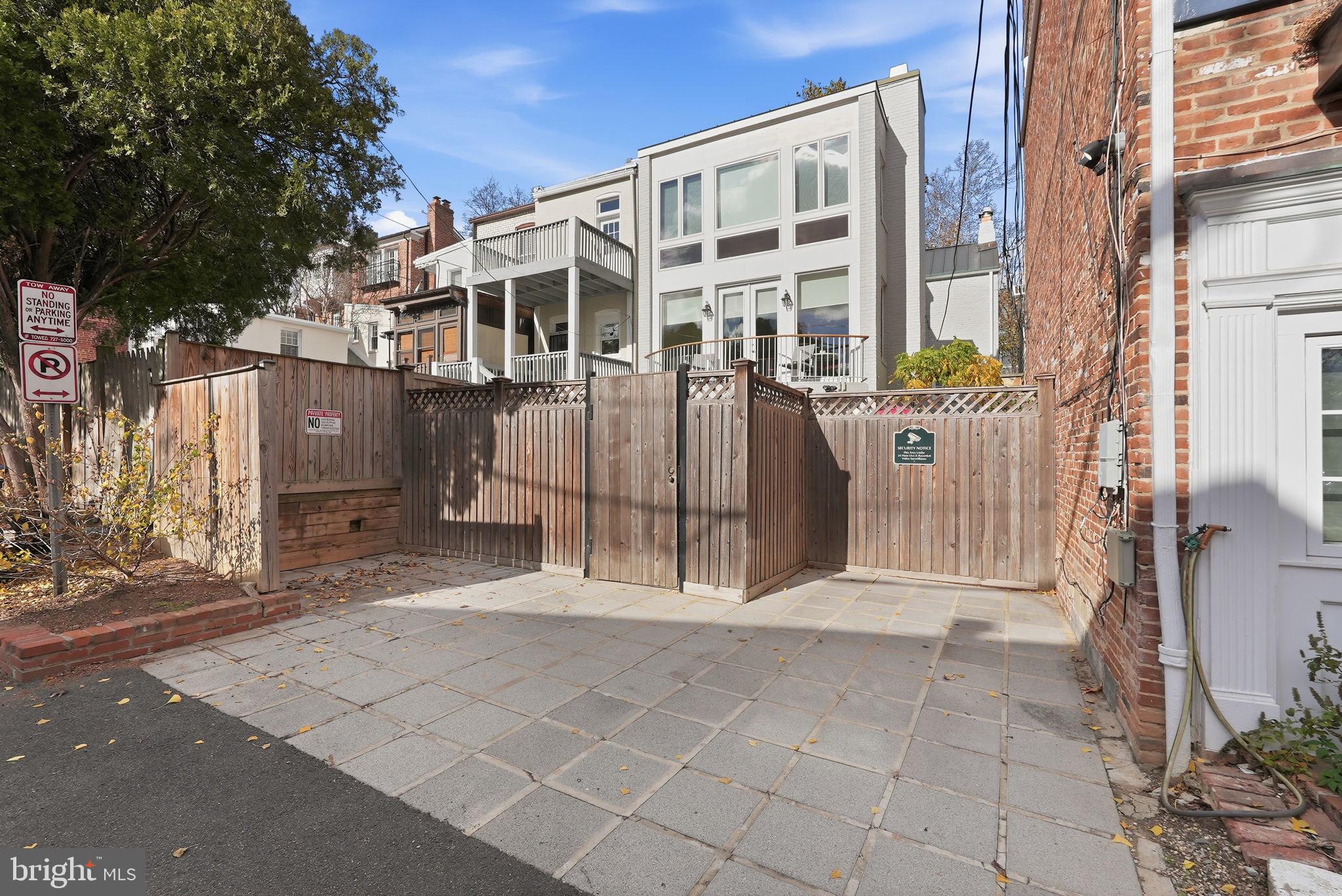 GEORGETOWN - Residential
