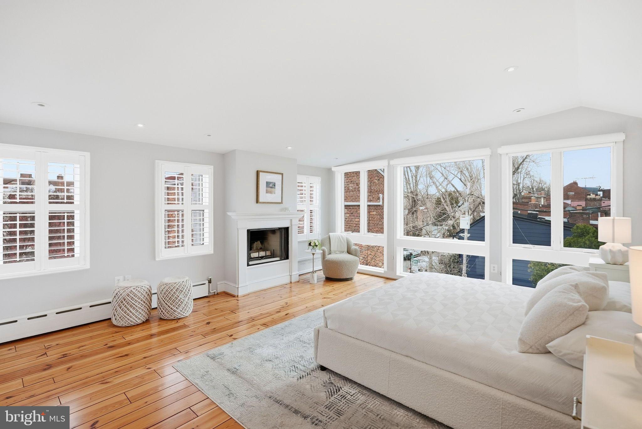 GEORGETOWN - Residential