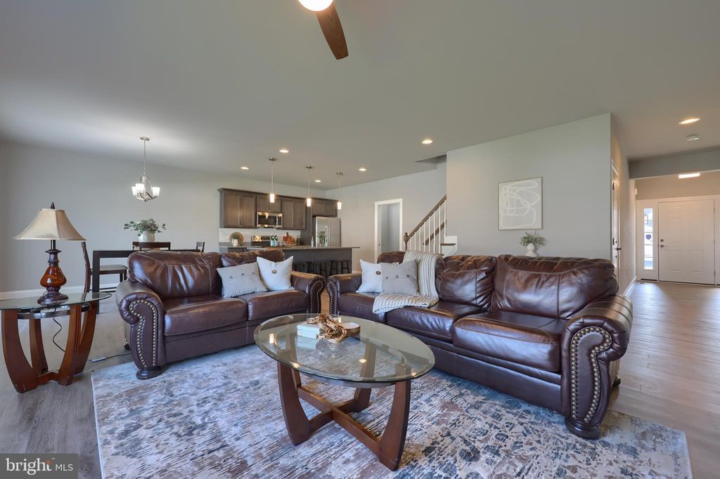 Photo of 208 BUCKTON DR, LITITZ, PA 17543 (MLS # PALA2035276)