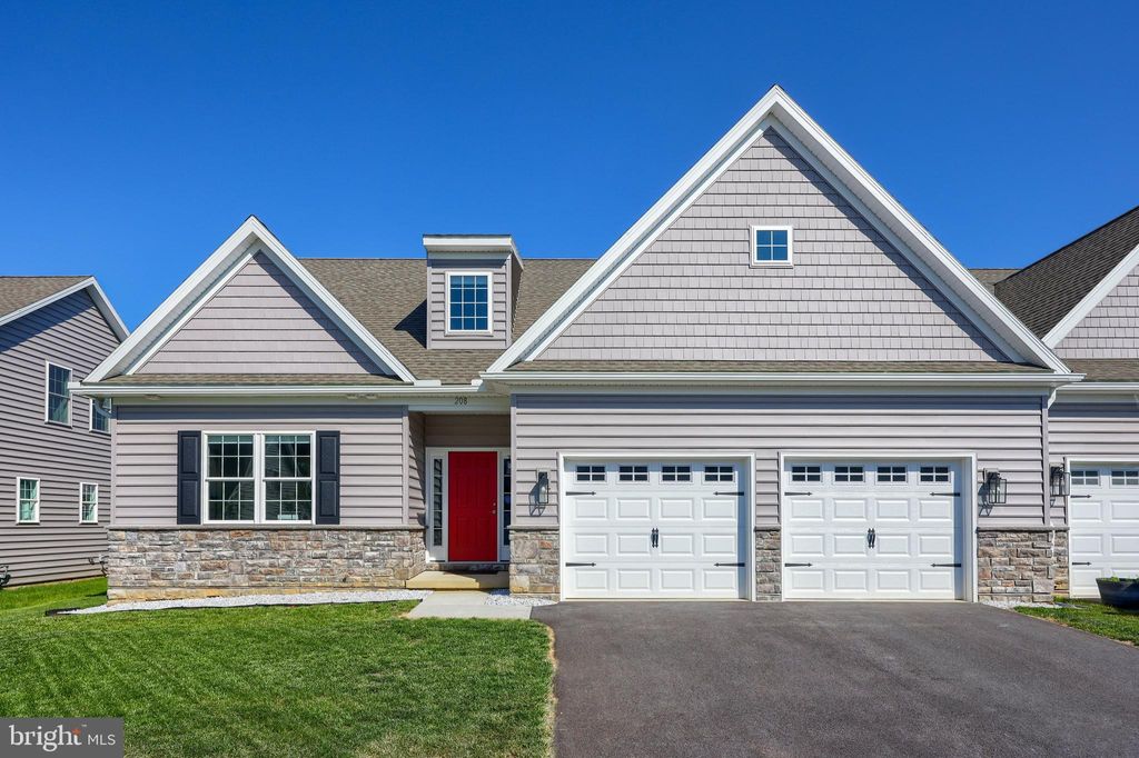 Photo of 208 BUCKTON DR, LITITZ, PA 17543 (MLS # PALA2035276)