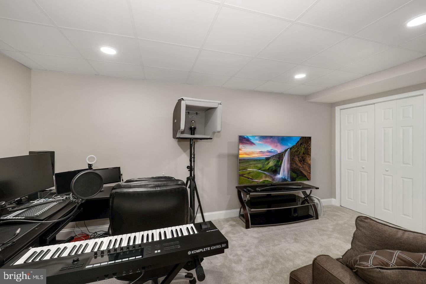 WILD DEER CROSSING - Residential Lease