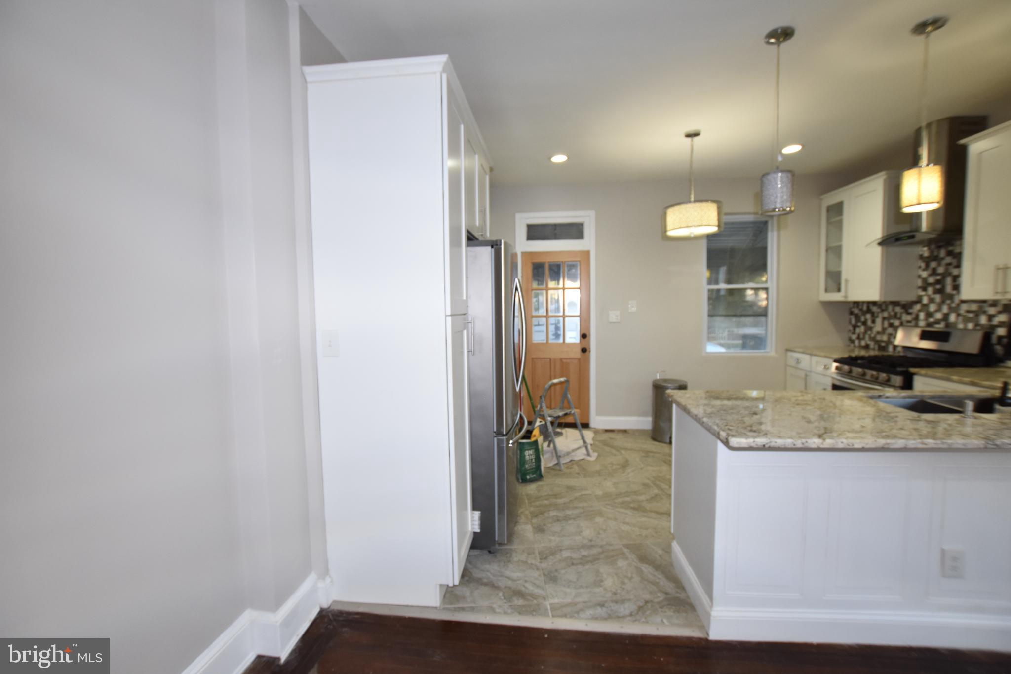 VIOLETVILLE - Residential Lease