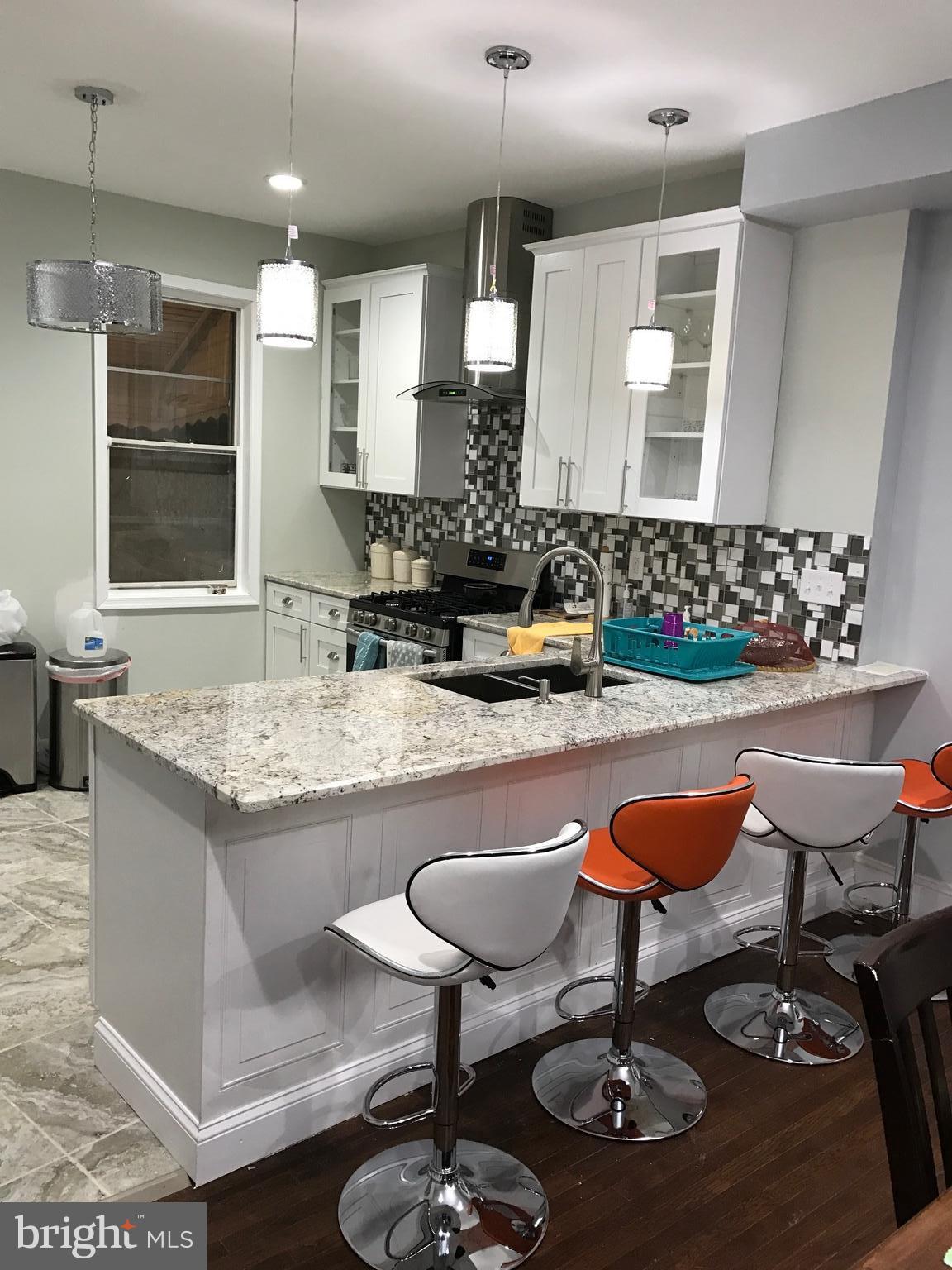 VIOLETVILLE - Residential Lease