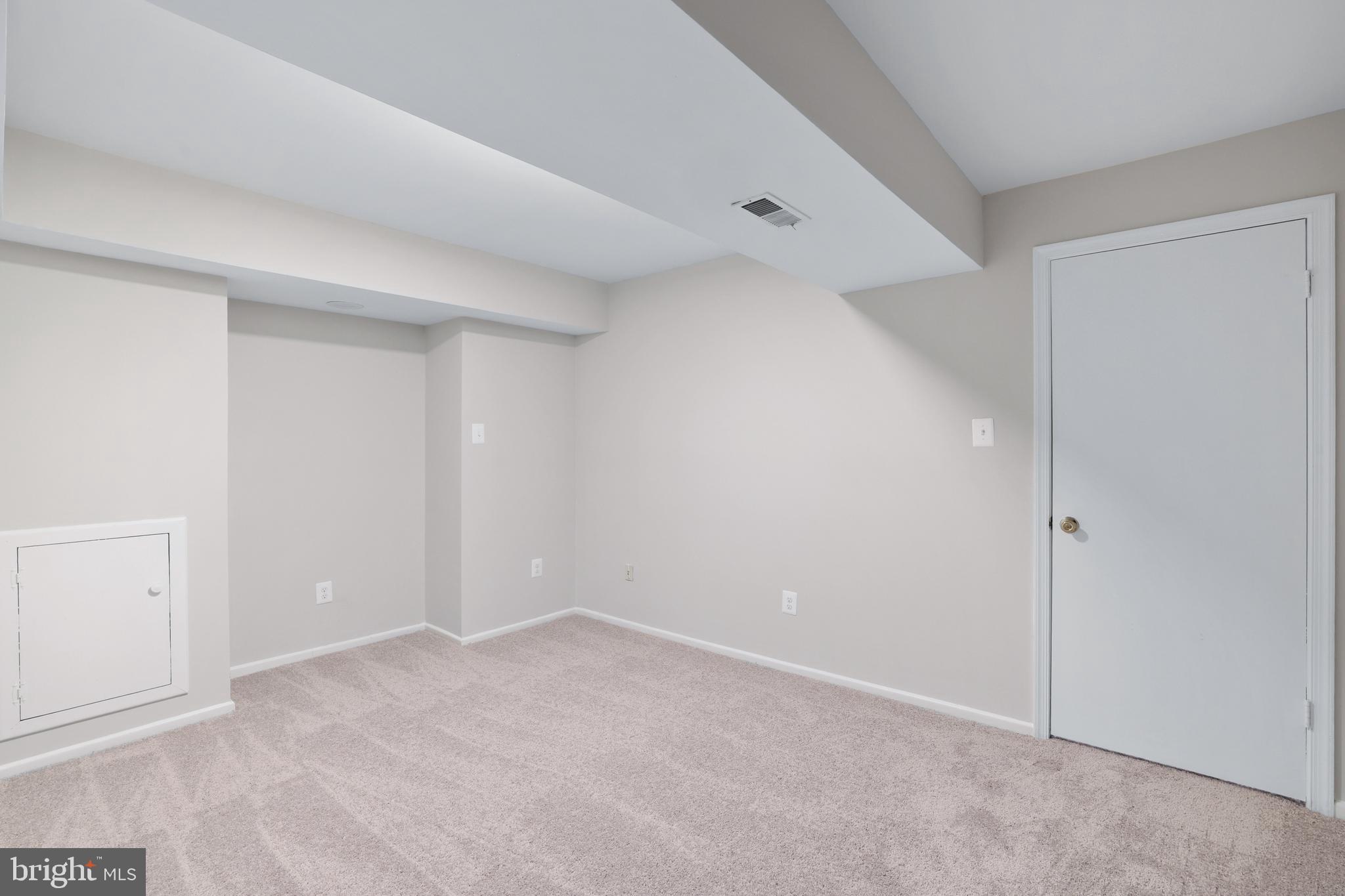 FAIR WOODS - Residential