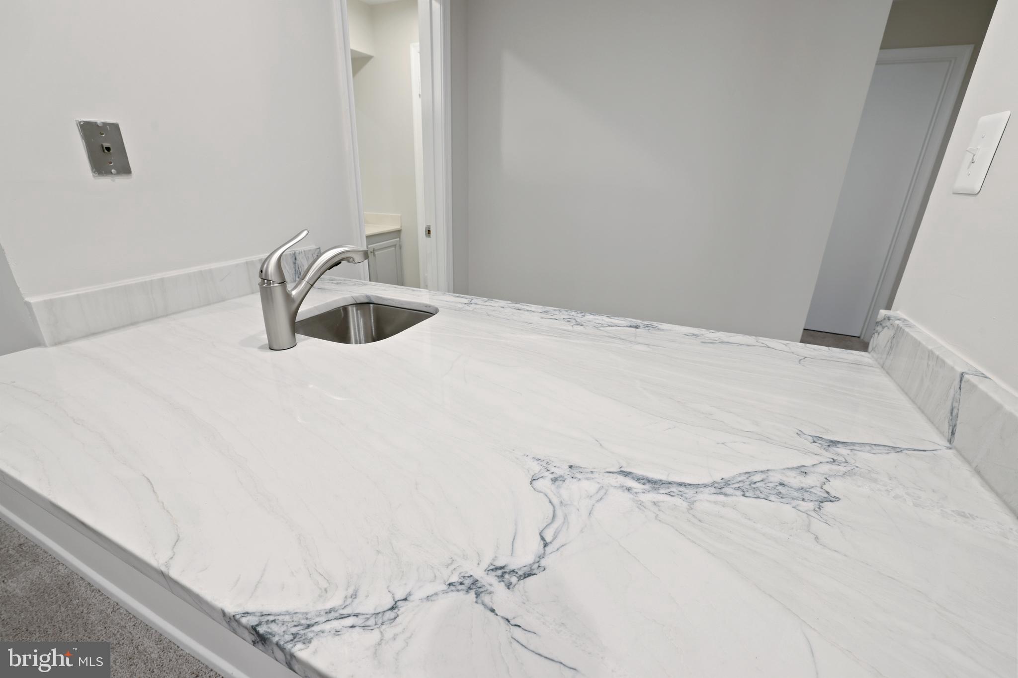 FAIR WOODS - Residential