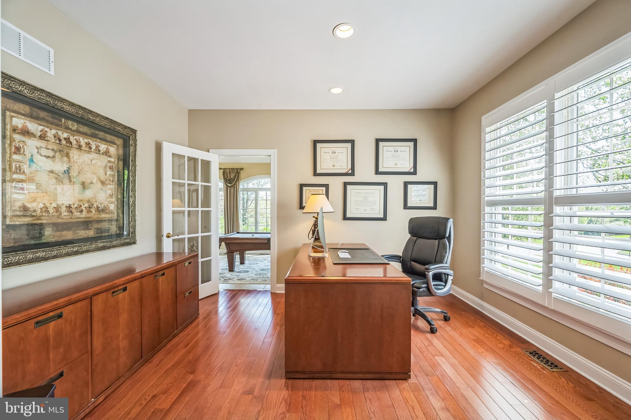 RIVER CROSSING - Residential