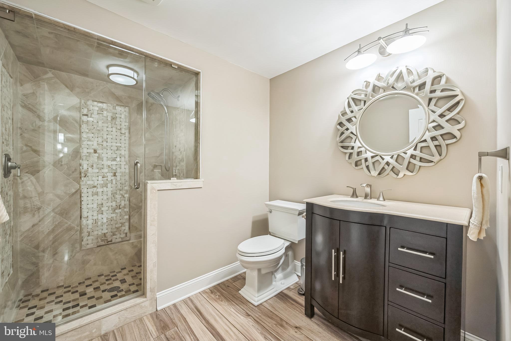 RIVER CROSSING - Residential