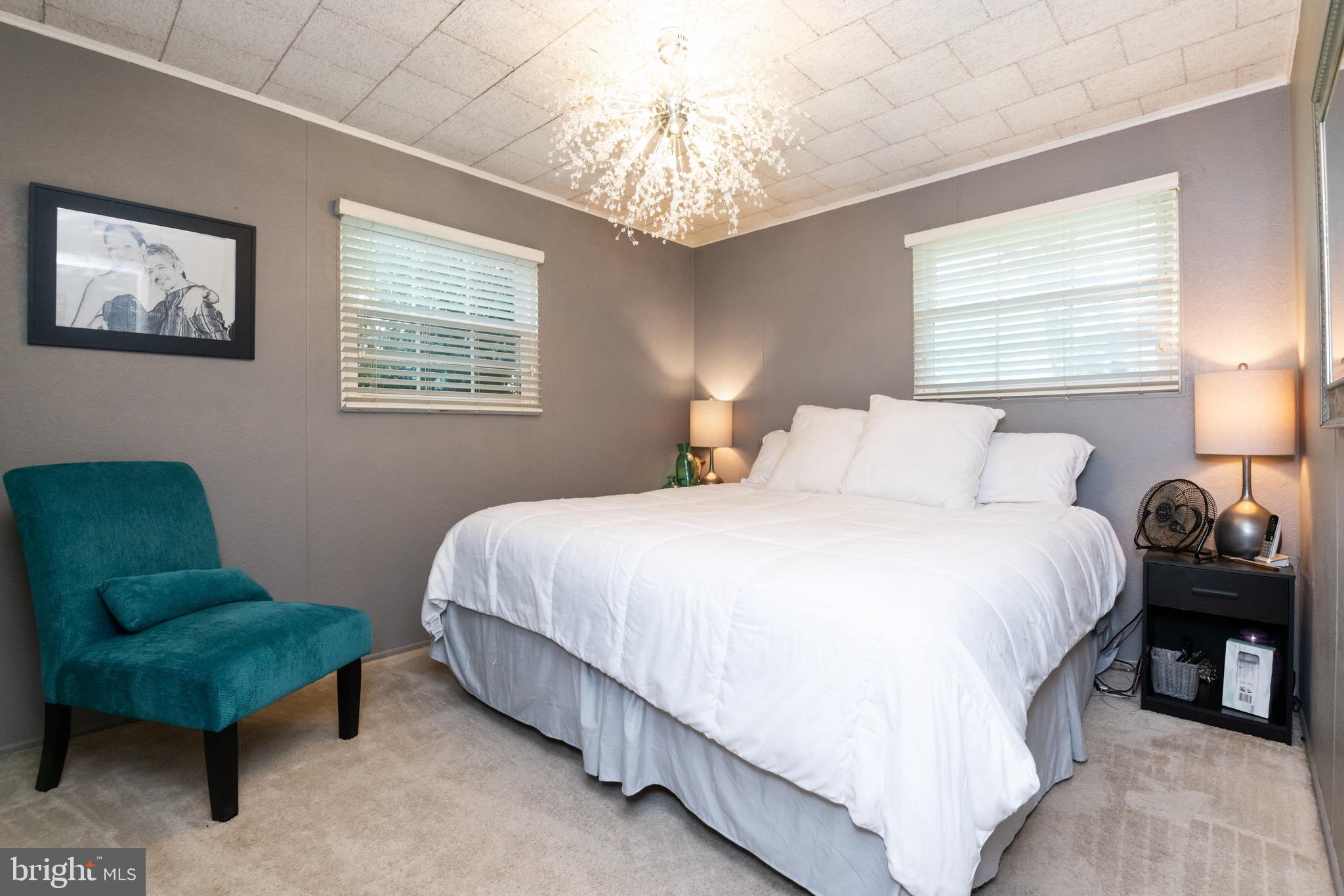 FAIRLAWN - Residential