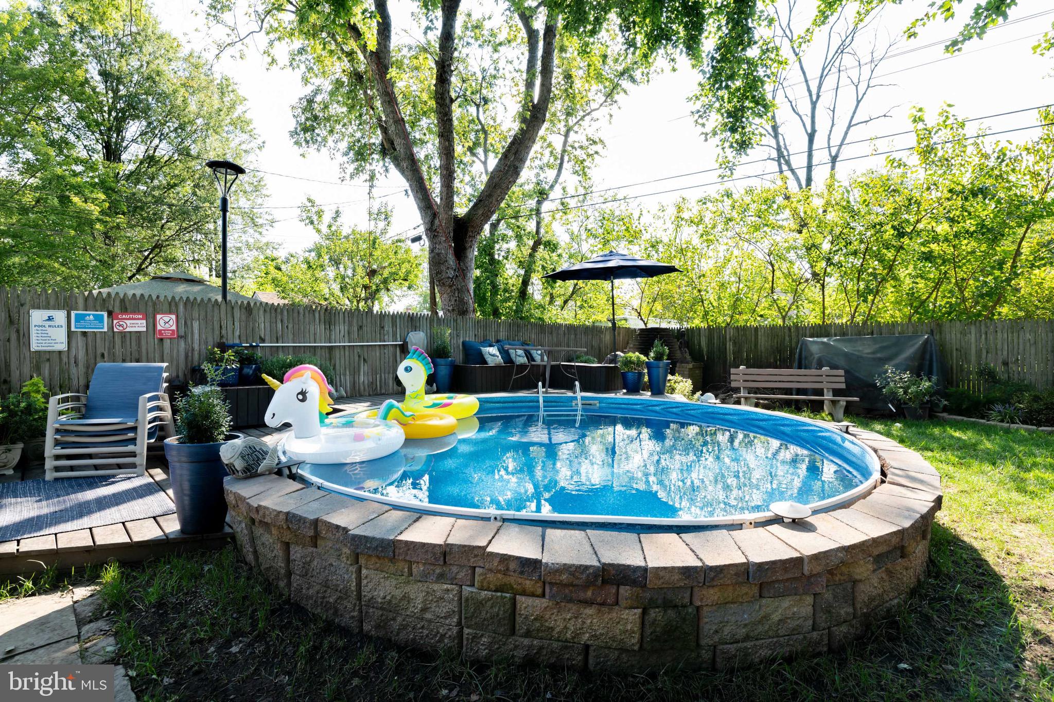 FAIRLAWN - Residential